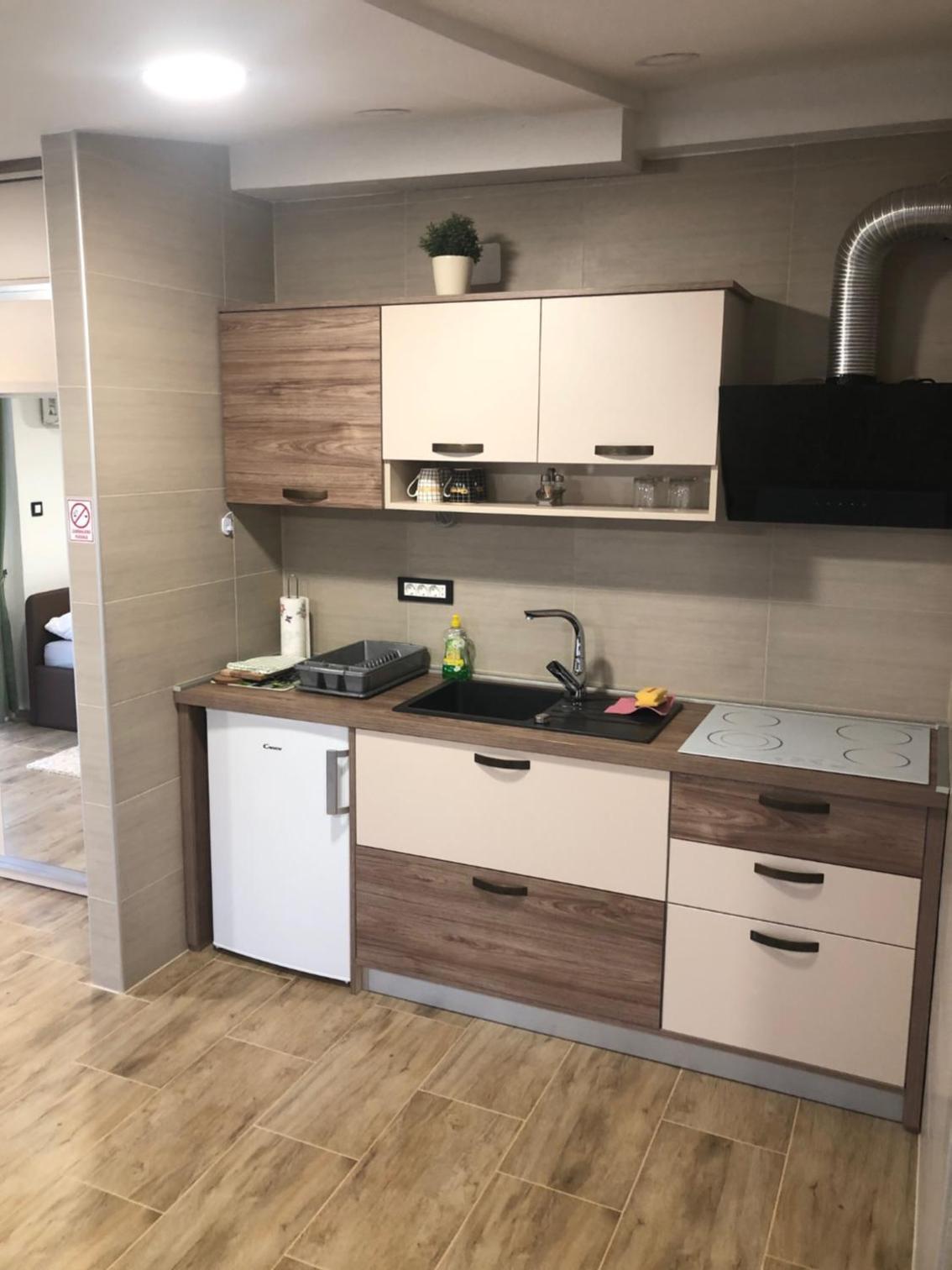 Apartment - Photo 3