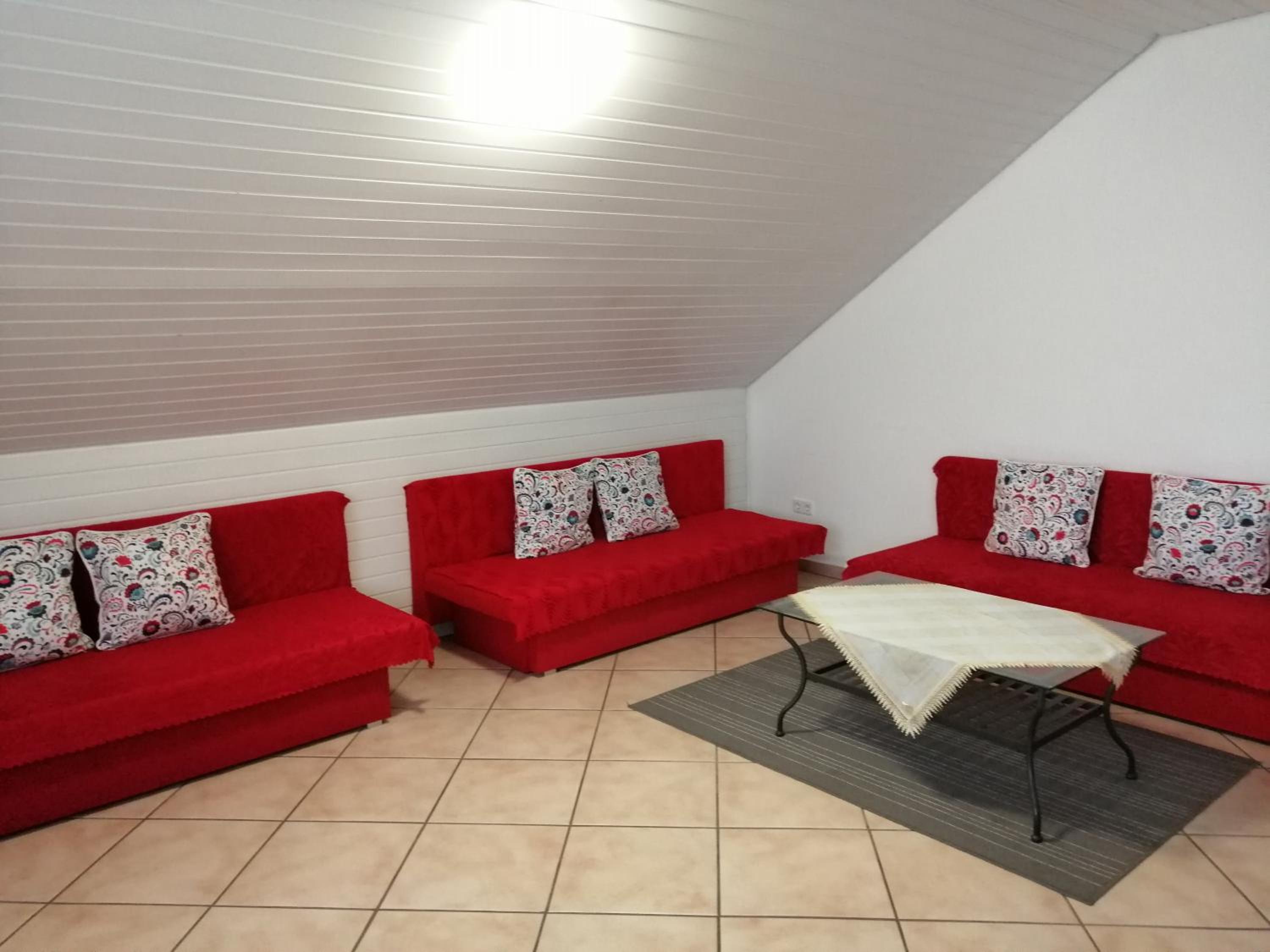 Three-Bedroom Apartment - Photo 8