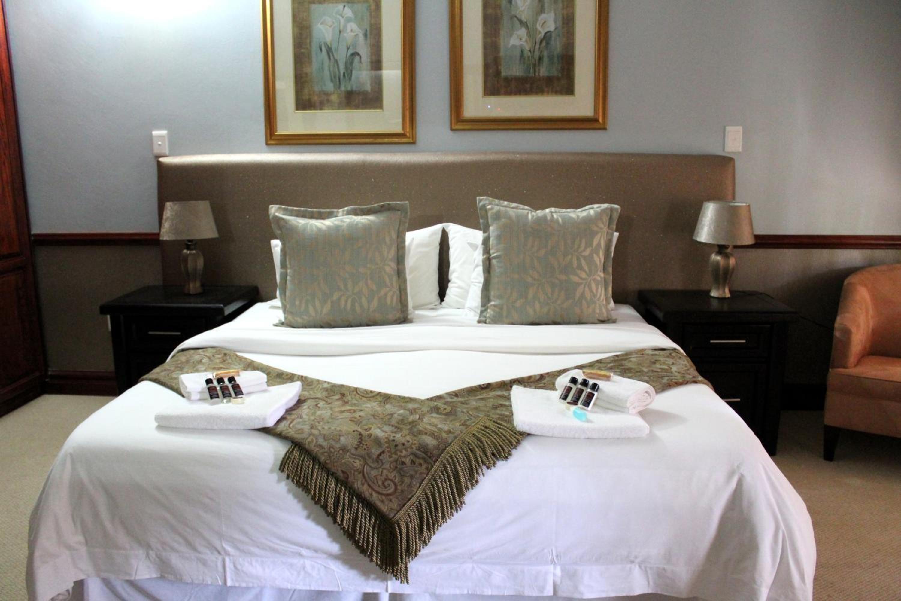 Superior Double or Twin Room with Garden View - Photo 6
