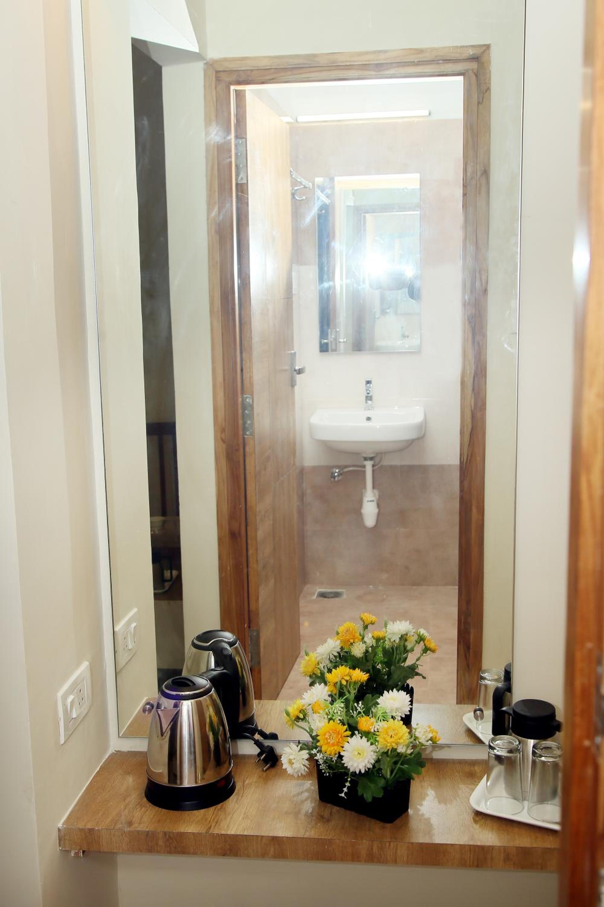 Deluxe Double Room - Photo 7