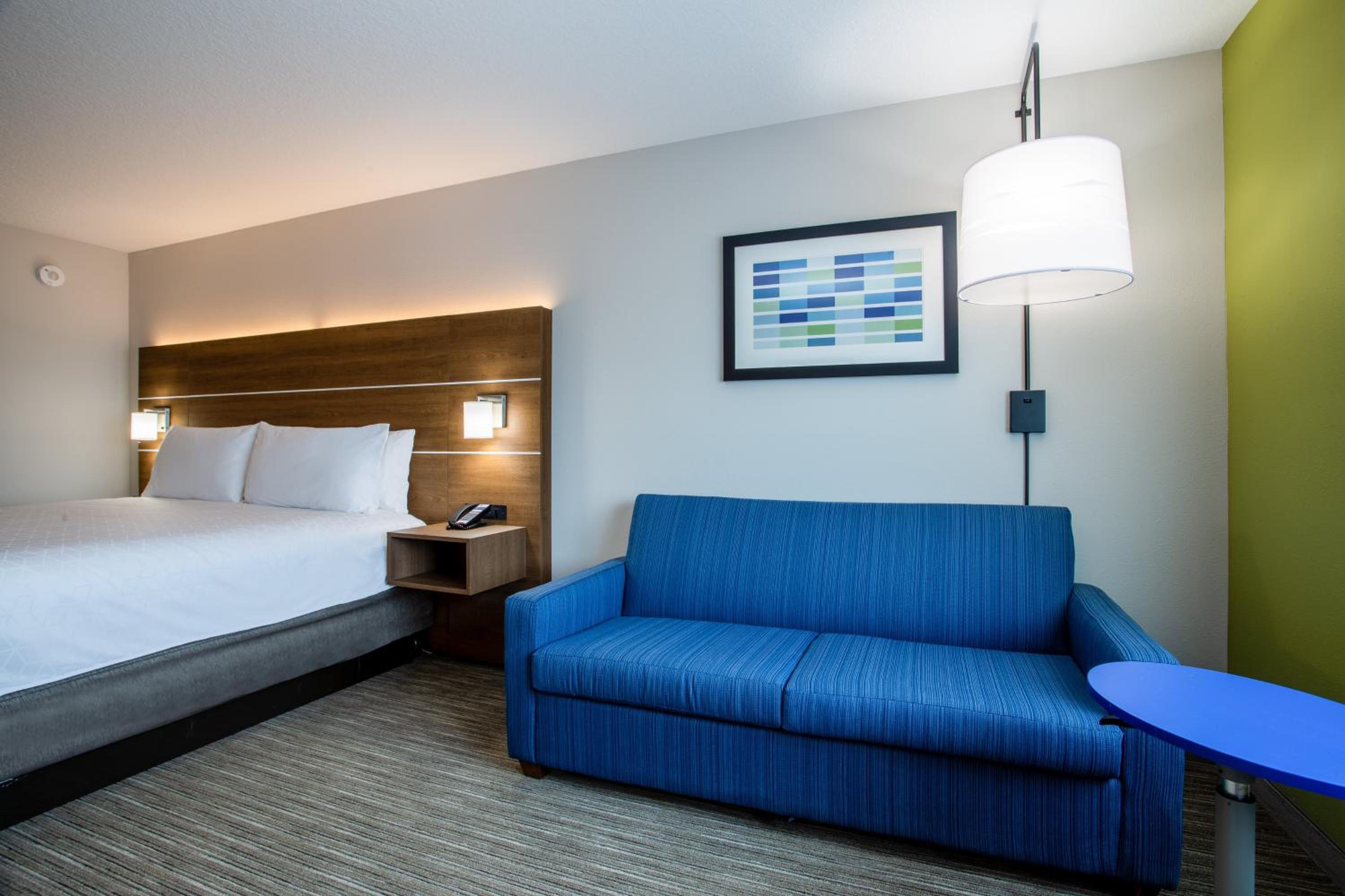 King Suite - Photo 4