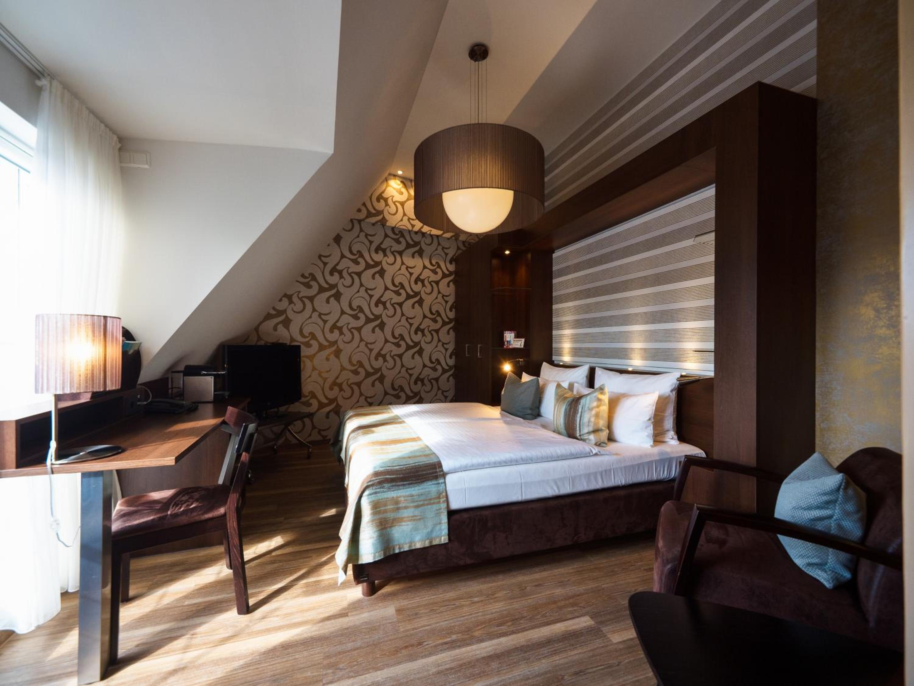 Double Room - Photo 16