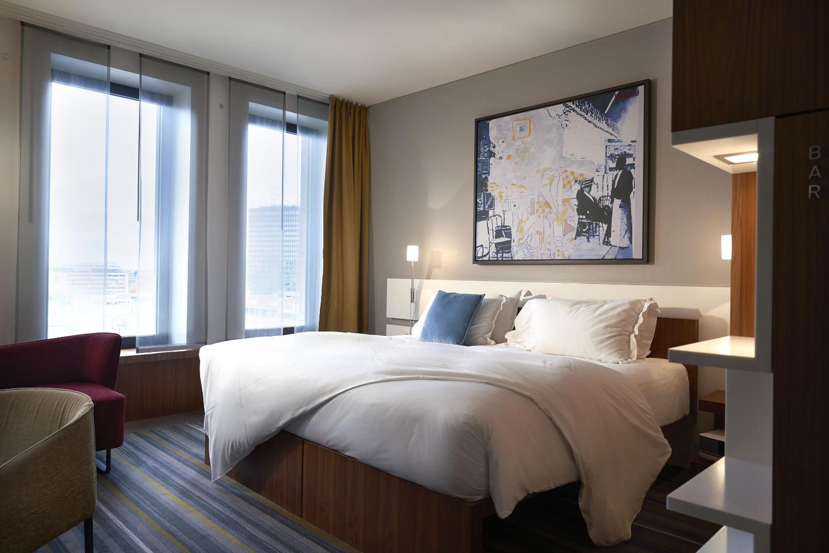 Comfort Room with Kingsize Bed - Photo 5