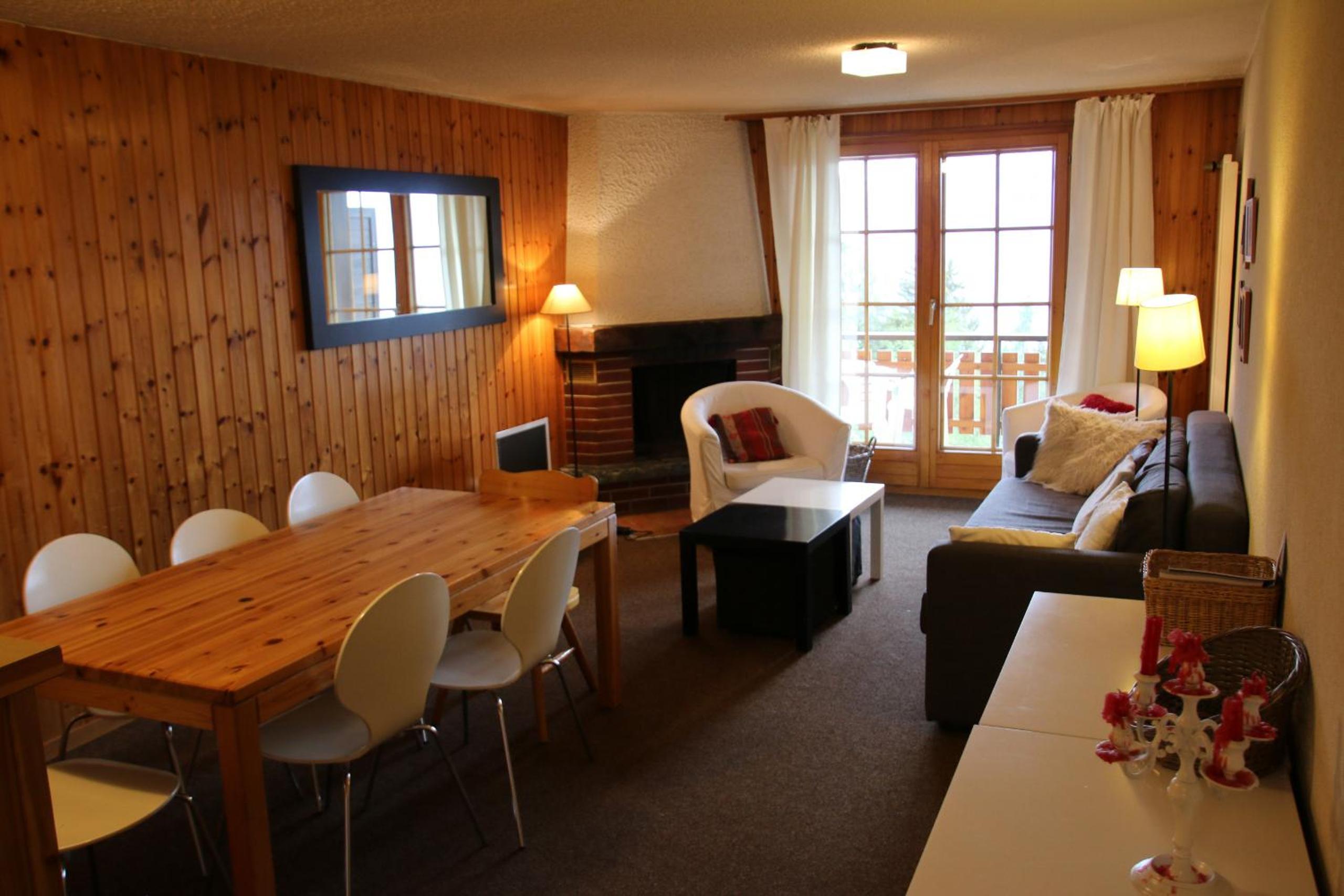 Three-Bedroom Apartment CZ 013 photo 3