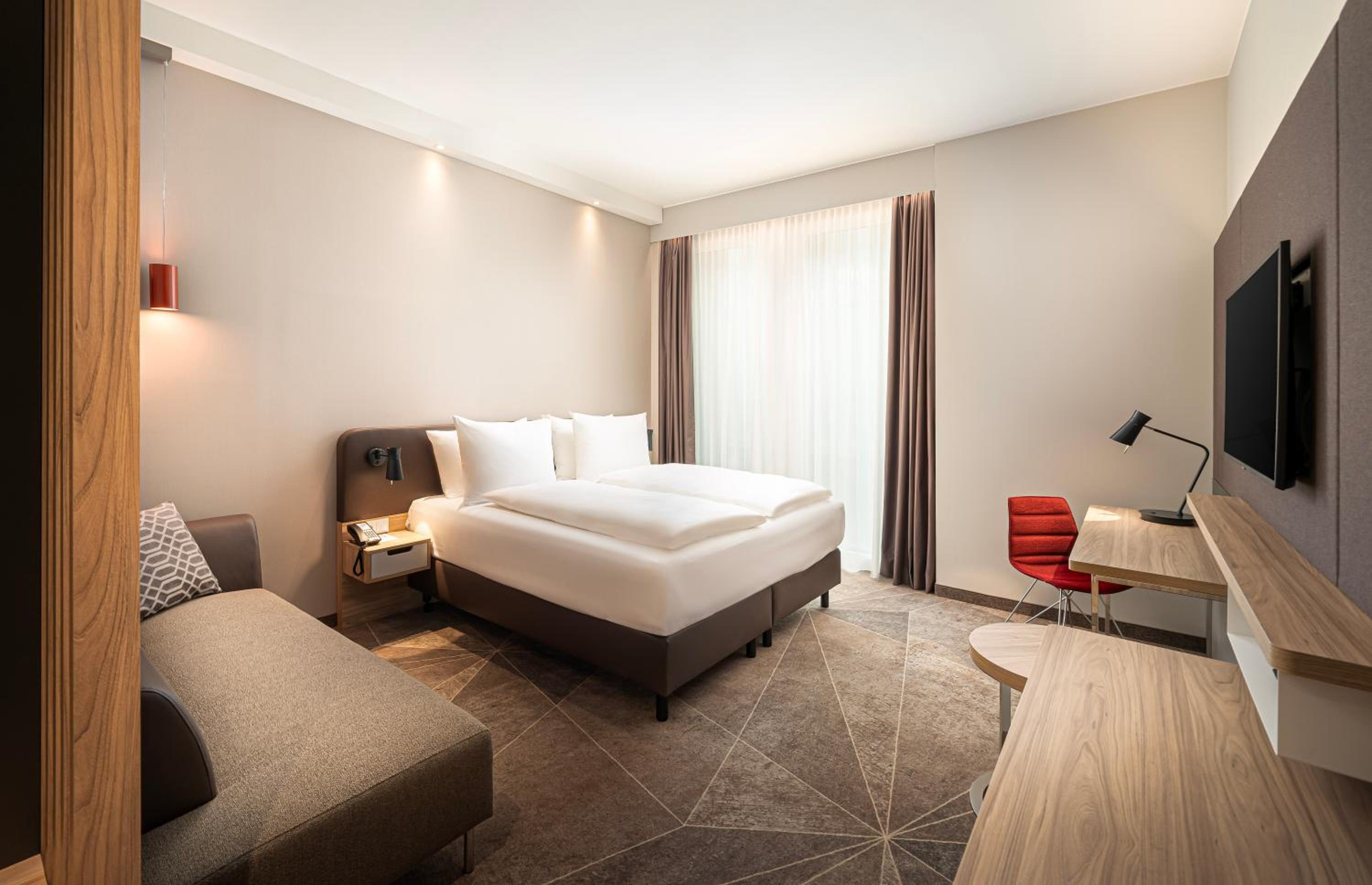 Standard Queen Room - Photo 1