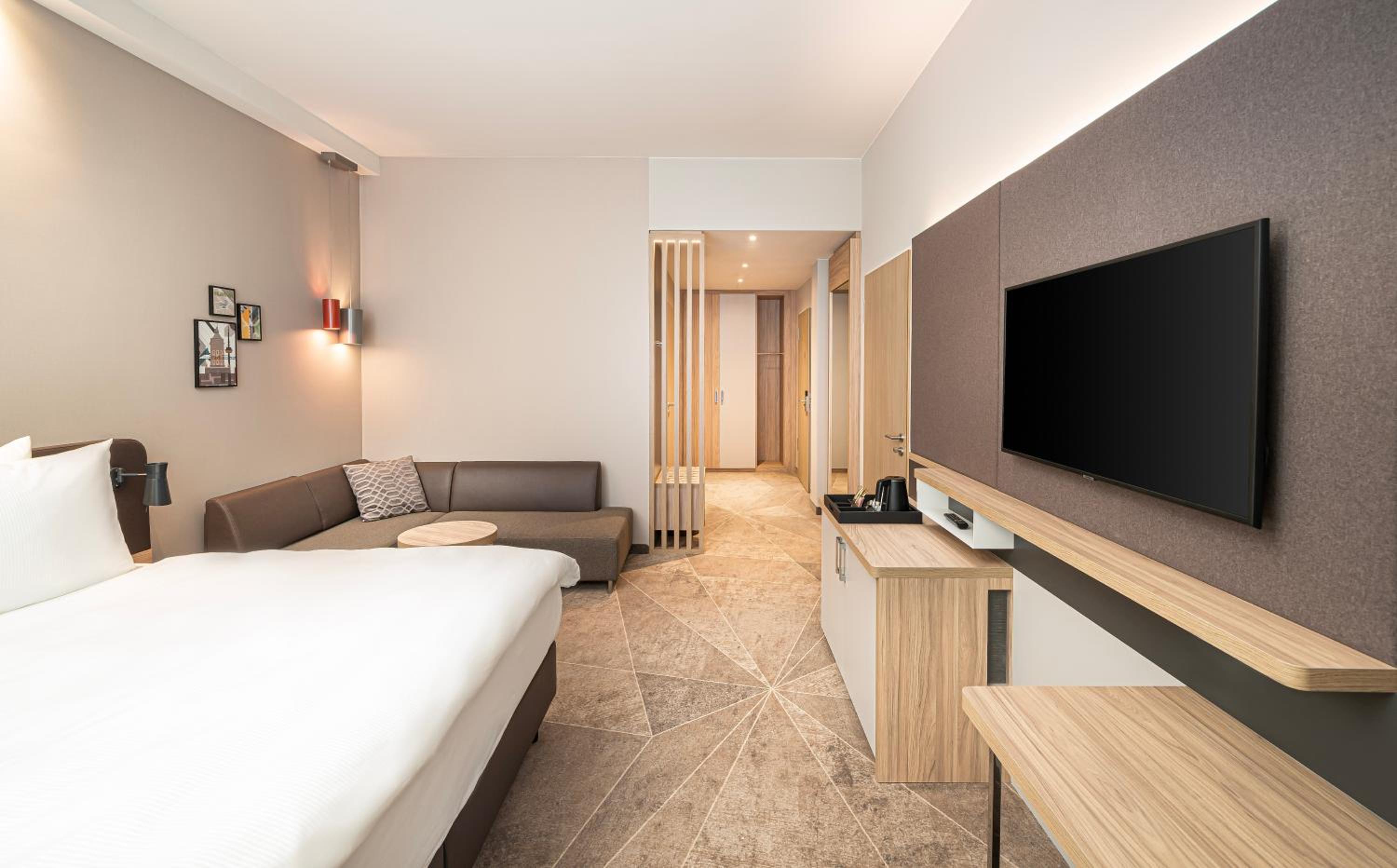 Standard Double Room - Photo 2