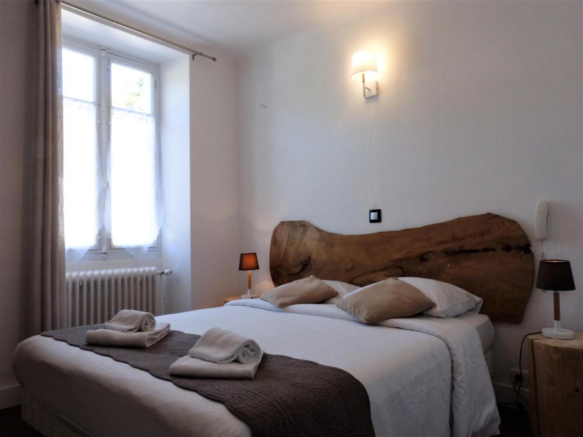 Economy Double Room photo 2