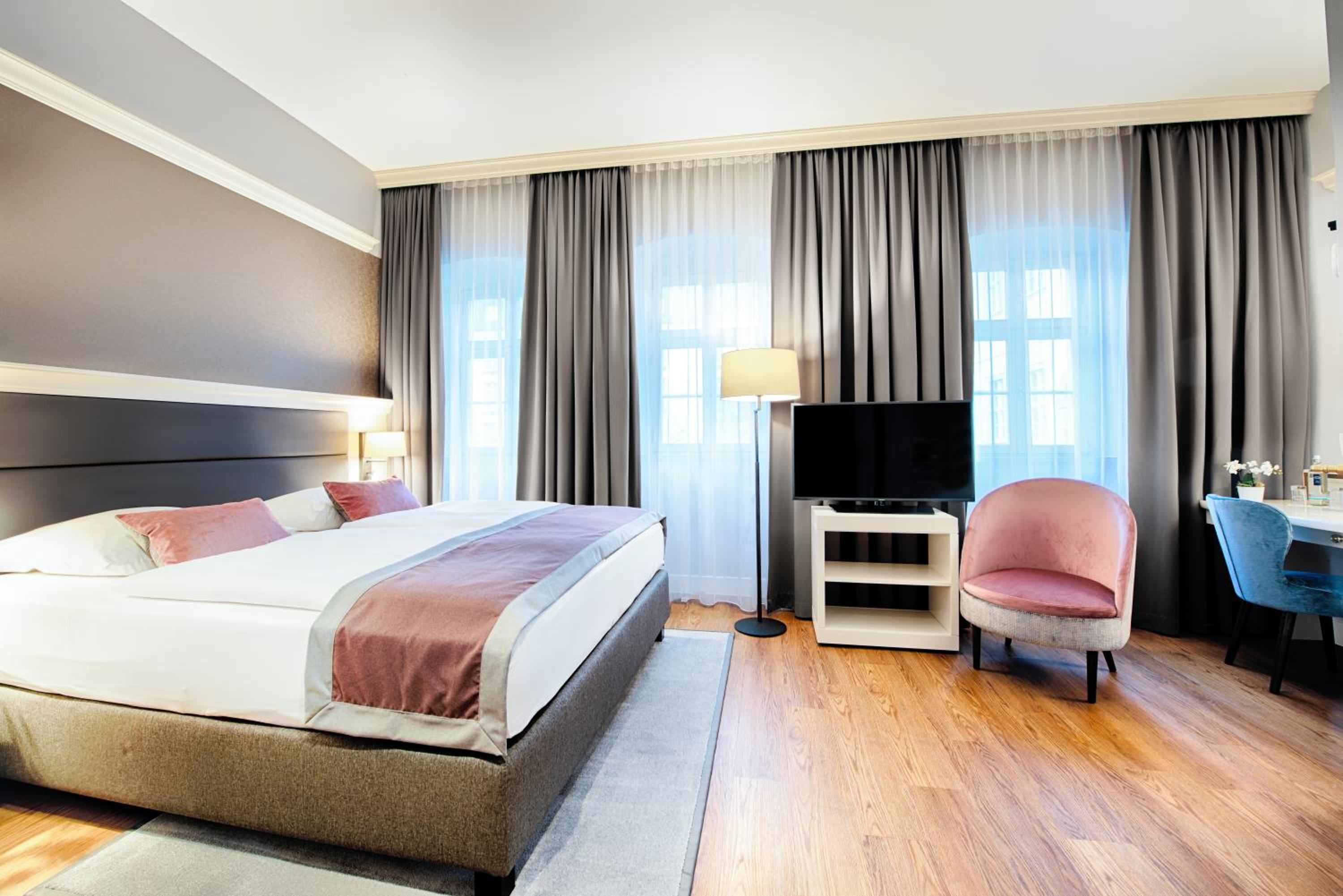 Superior Plus Double Room photo 3