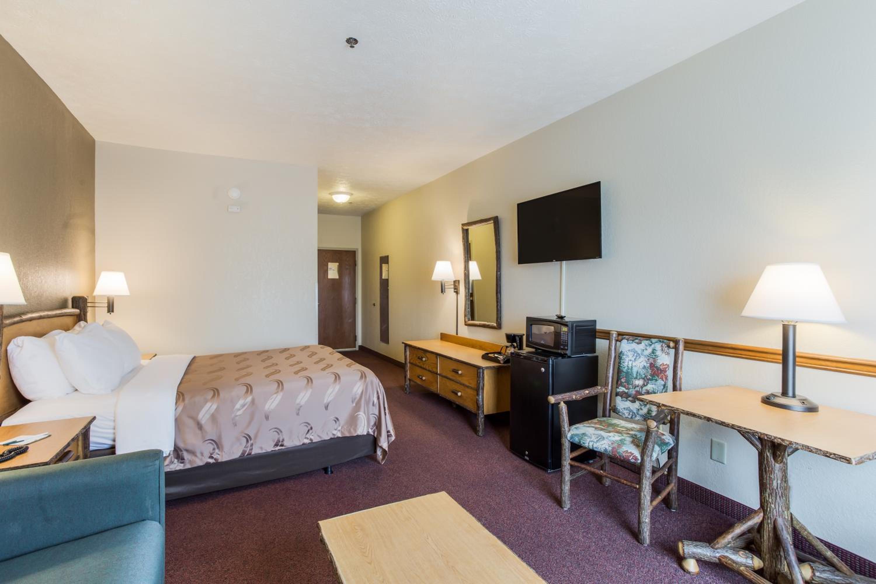King Room - Accessible/Non-Smoking photo 1