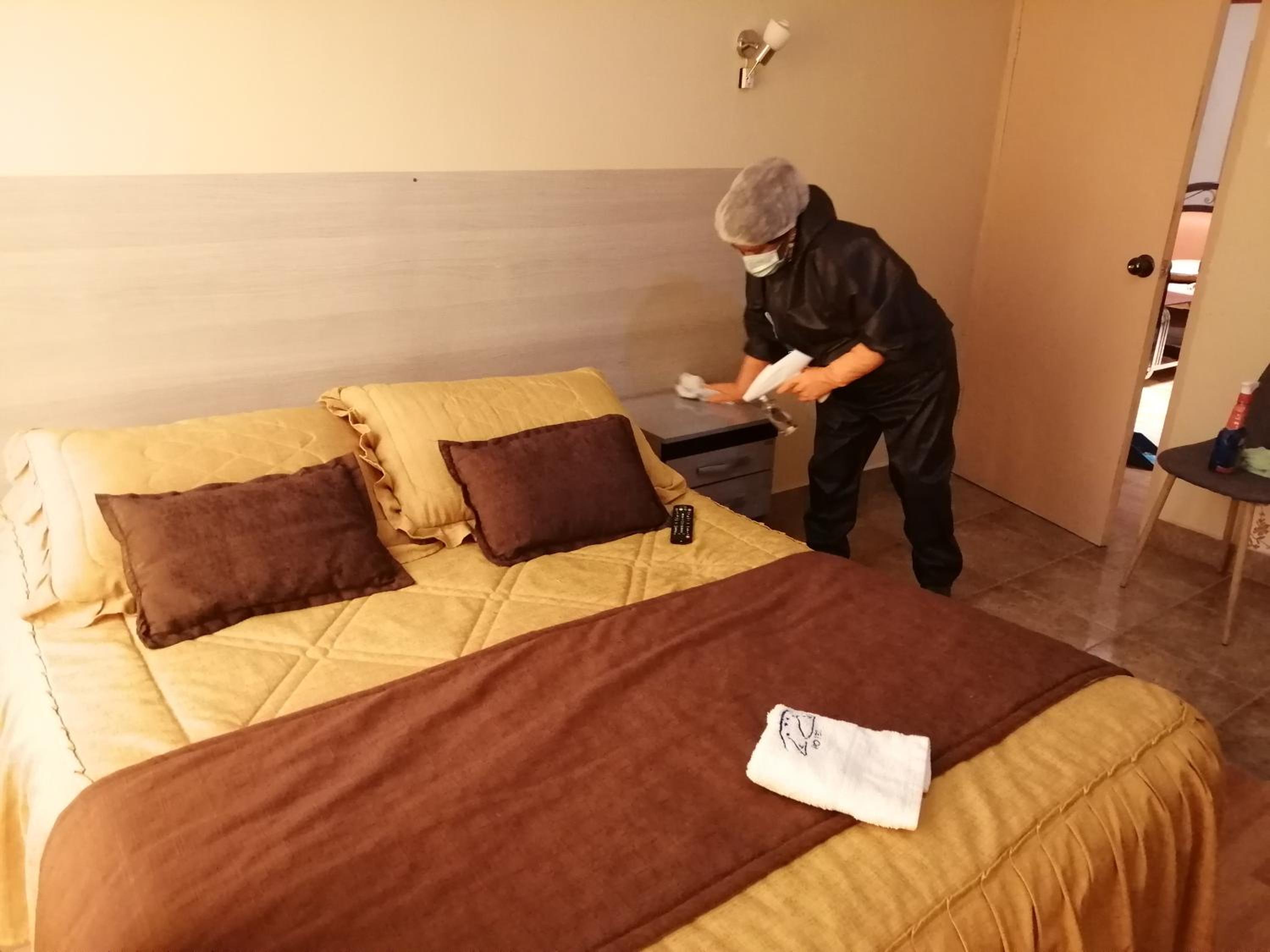 Double Room with Private Bathroom photo 3