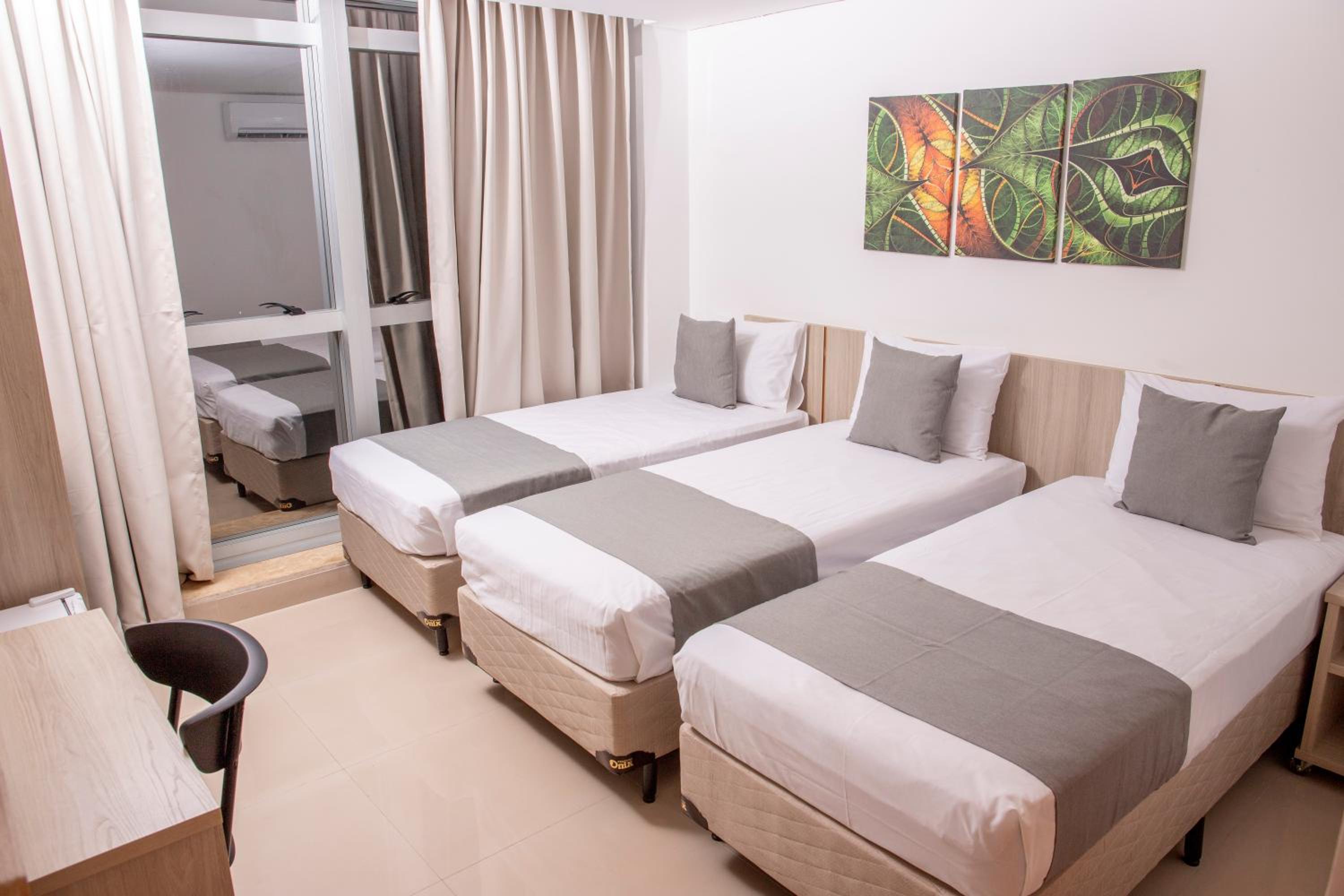 Standard Triple Room - Photo 1
