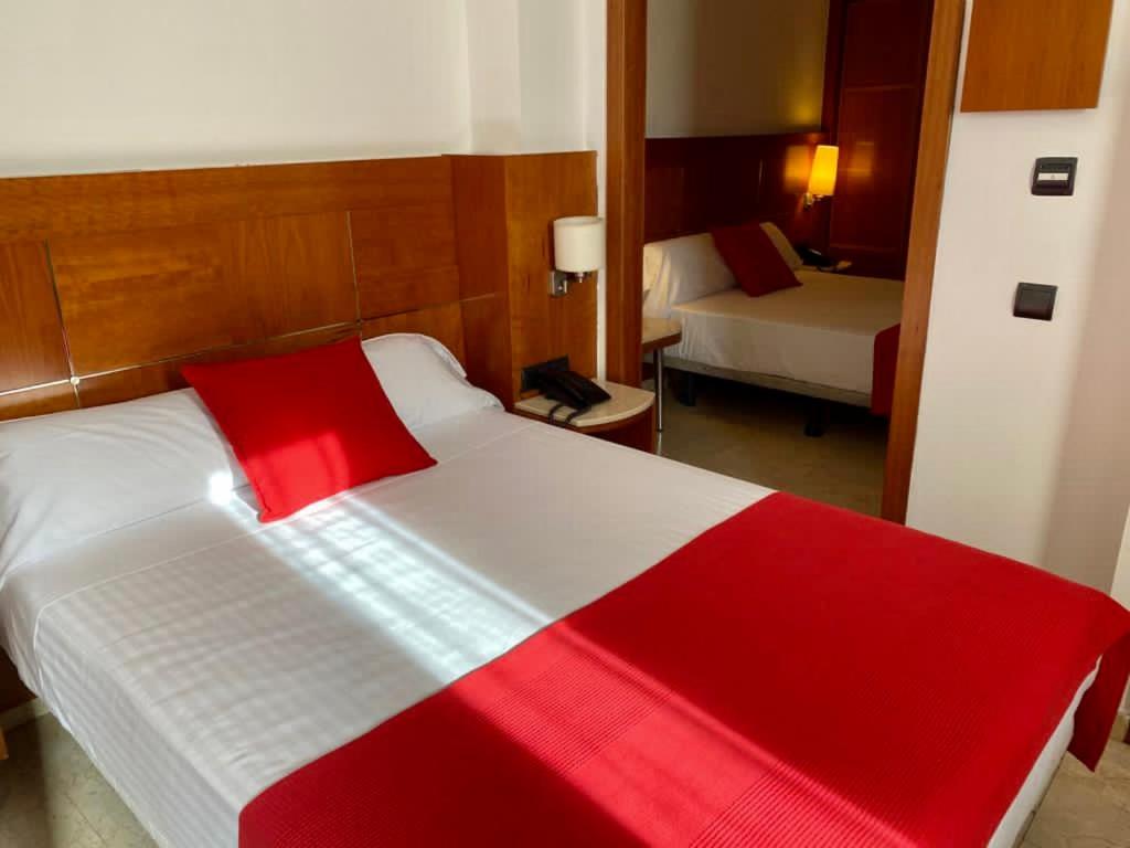 Superior Double Room - Photo 1