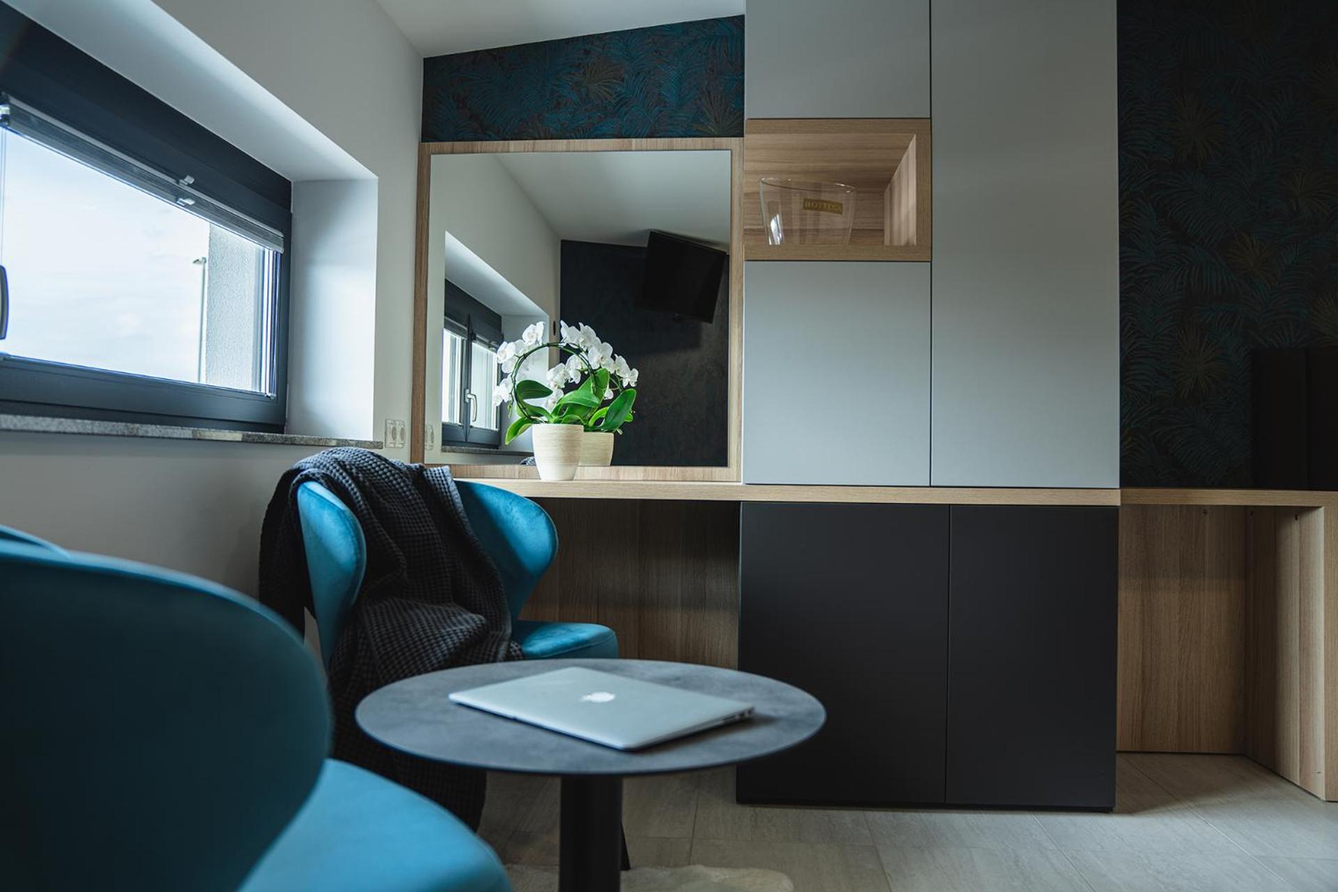 Double Room with Extra Bed - Photo 2