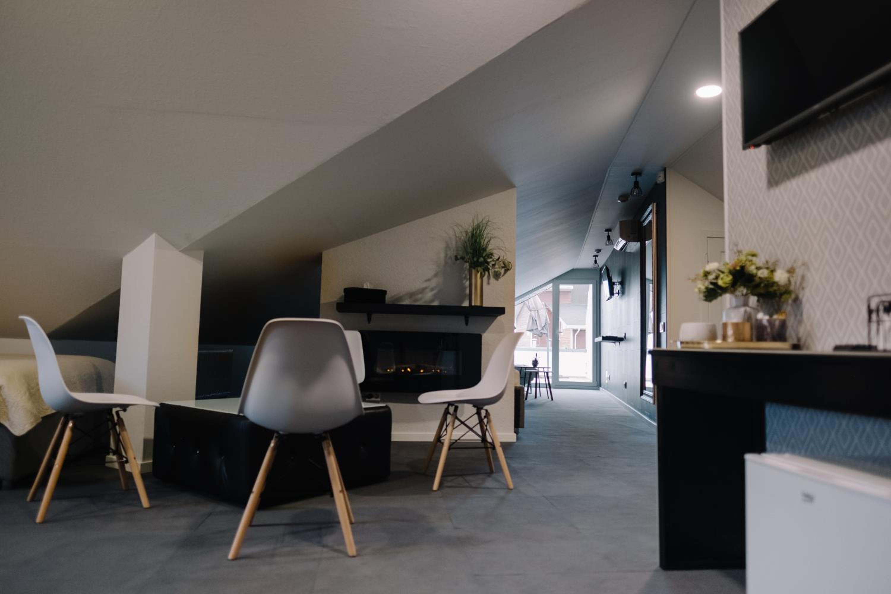 Penthouse Apartment - Photo 6