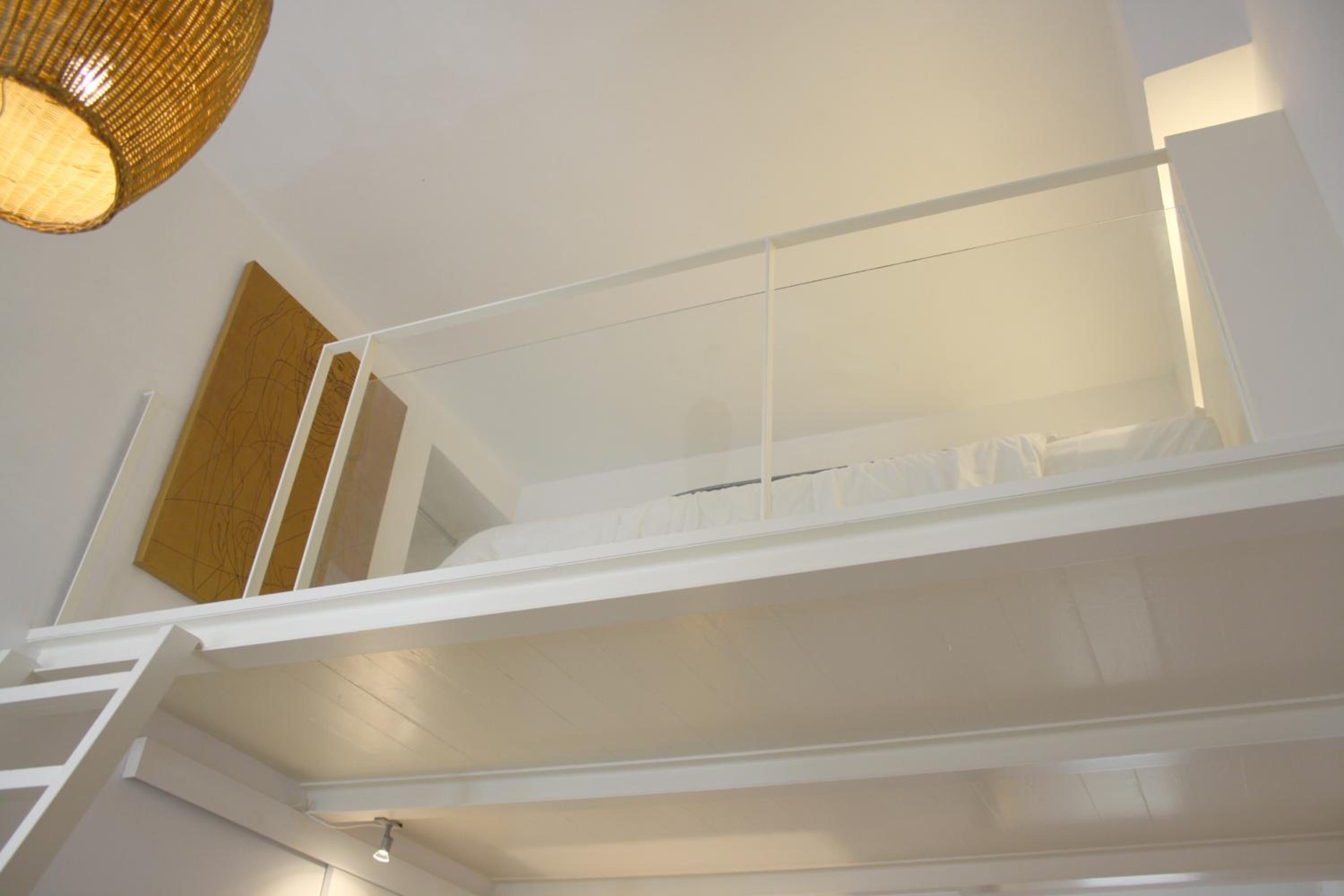 Duplex Apartment - Photo 2