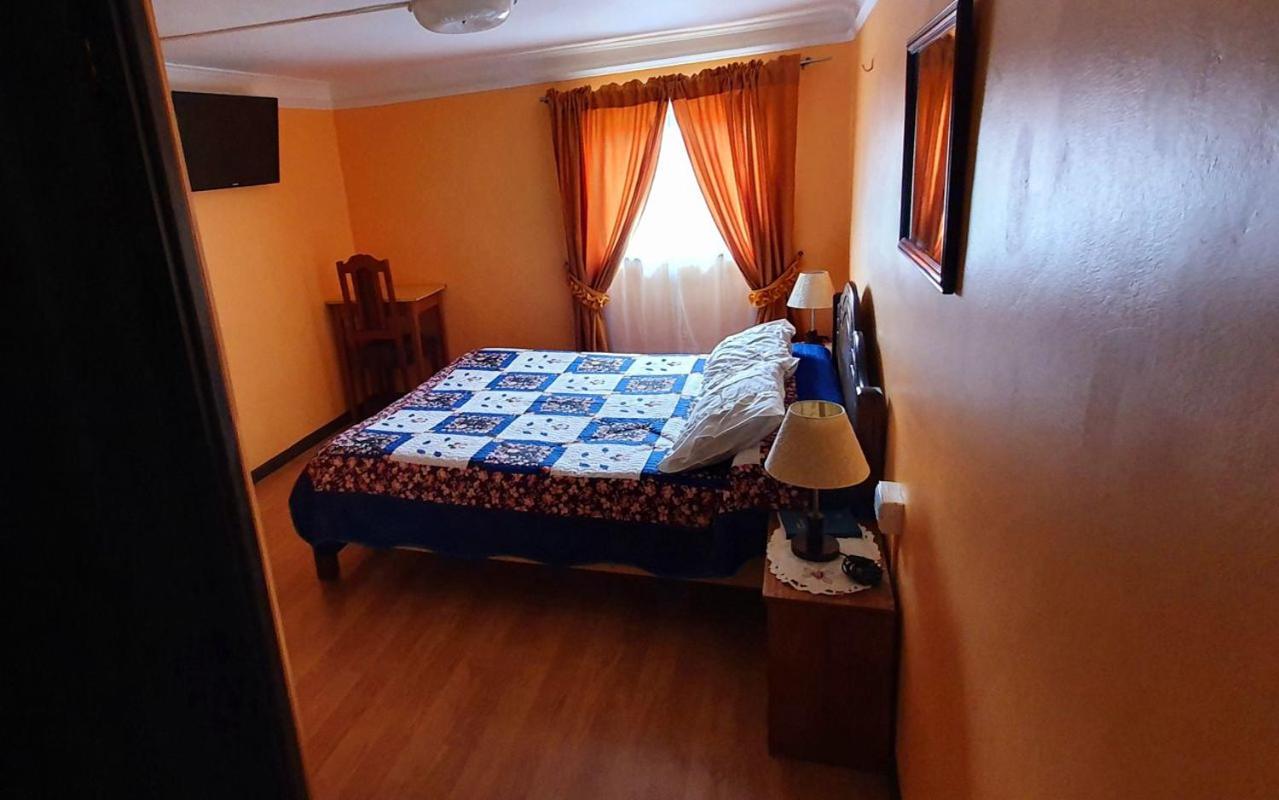 Double Room with Private Bathroom photo 2
