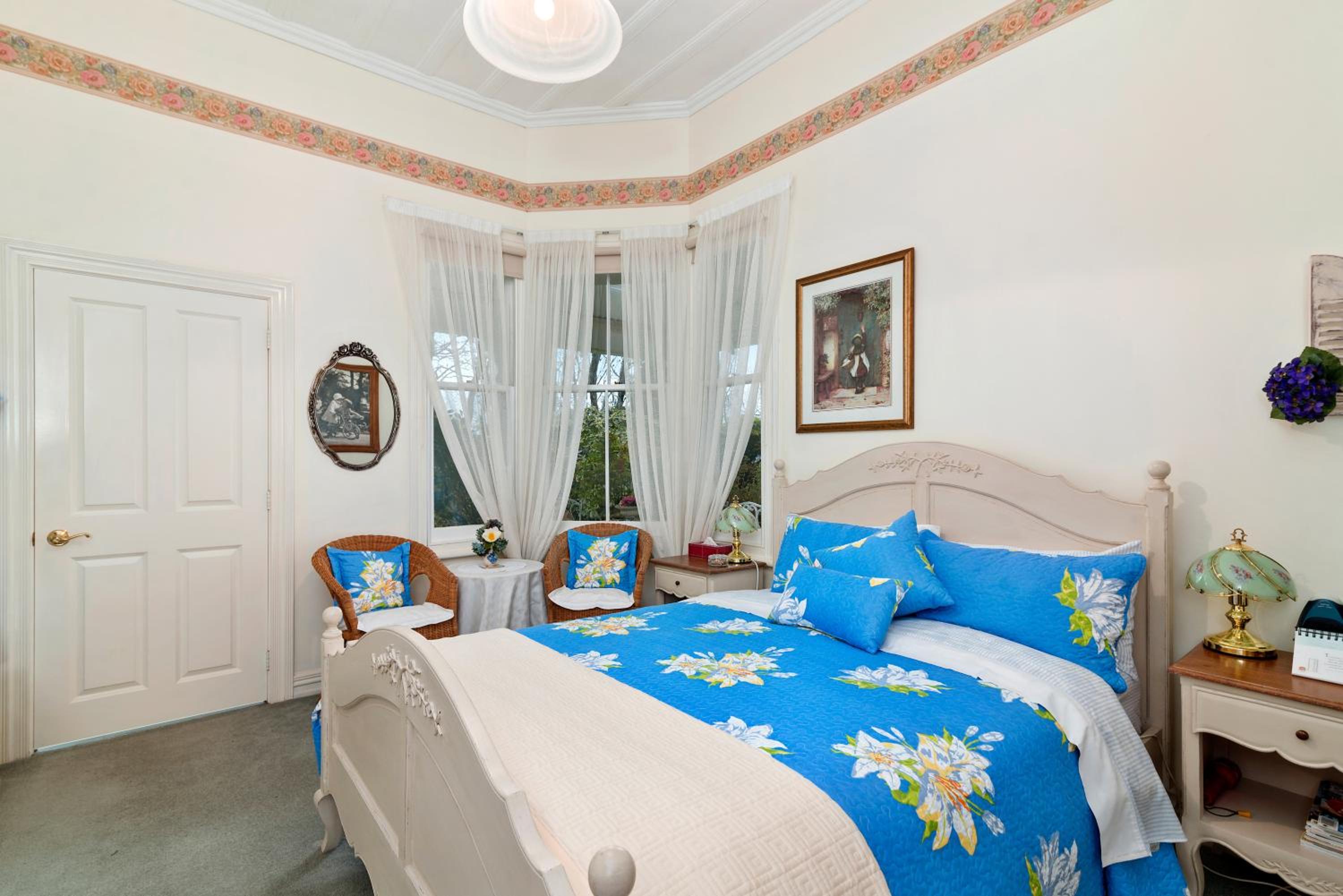 Deluxe Double Room with Shower