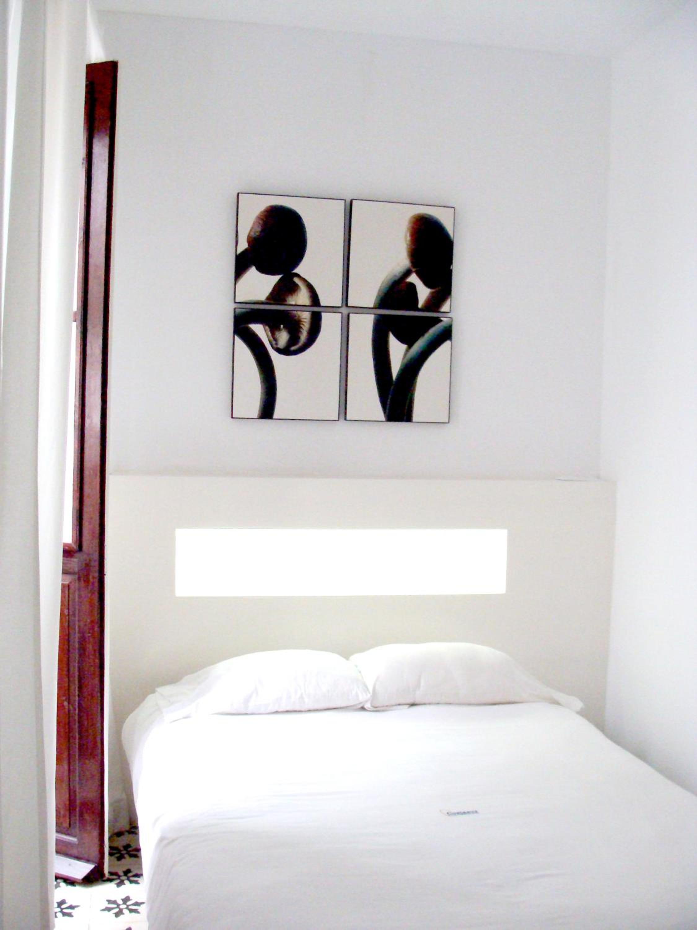 One-Bedroom Apartment with Balcony - Photo 9