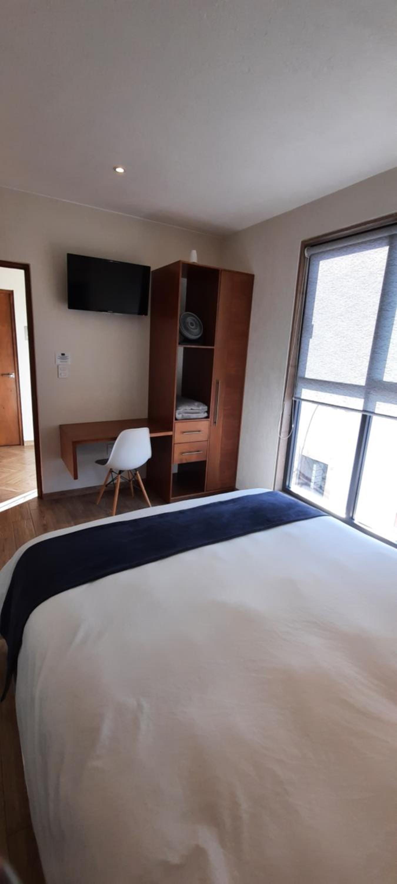 Deluxe Queen Room - Photo 4