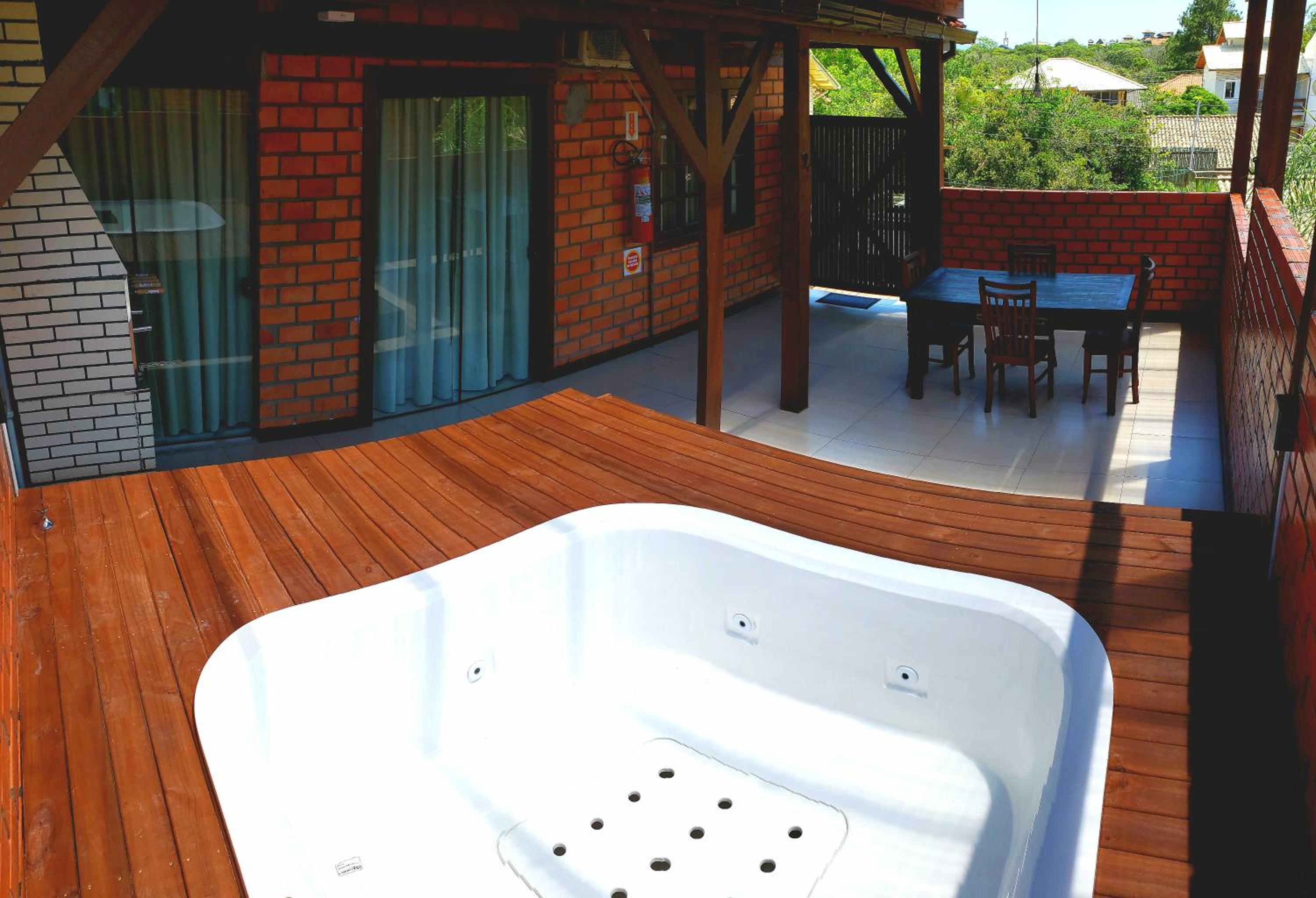Deluxe Suite with Spa Bath photo 2