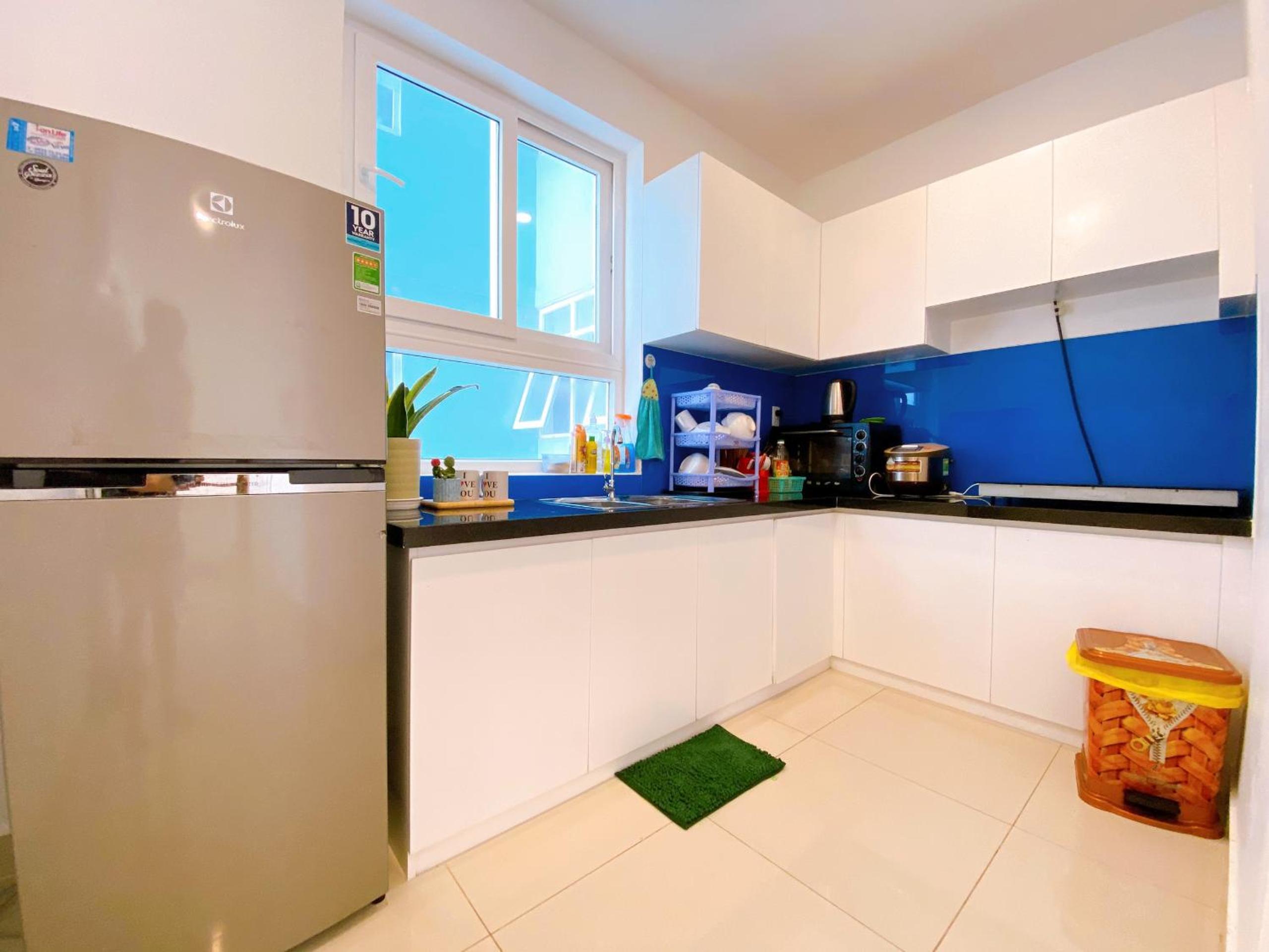 Two-Bedroom Apartment - Photo 23