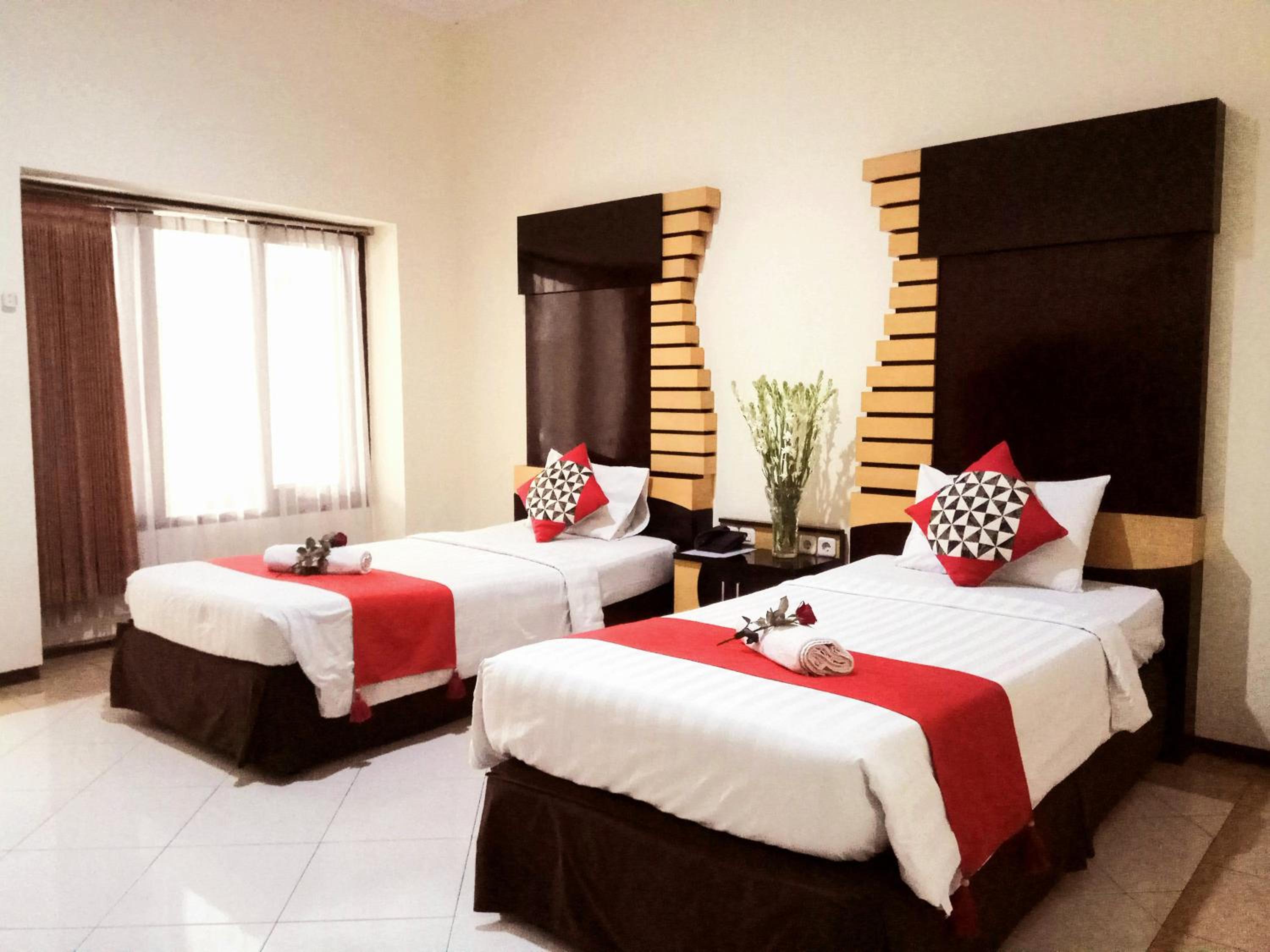 Superior Double or Twin Room photo 2