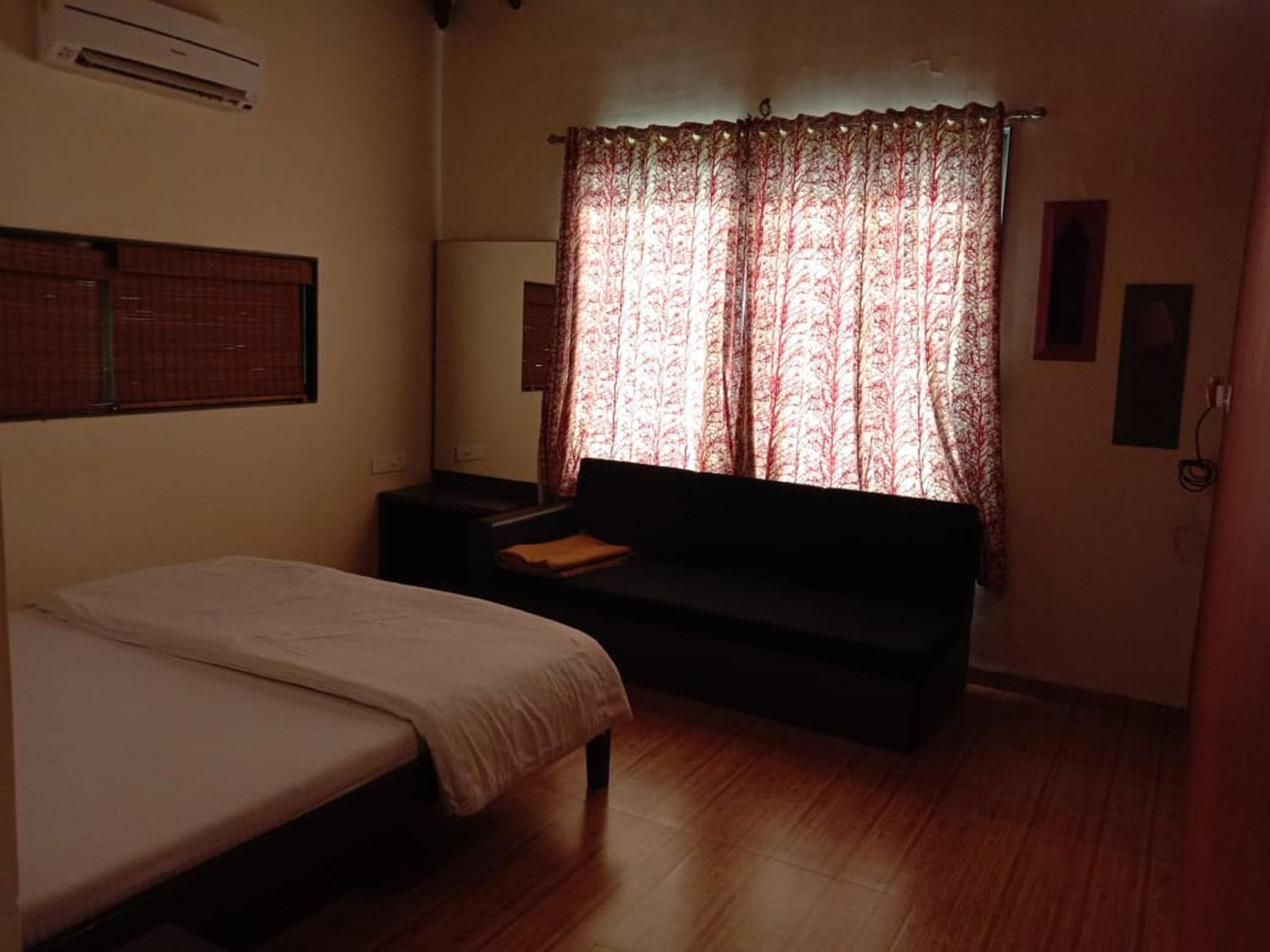 Three-Bedroom Villa photo 1