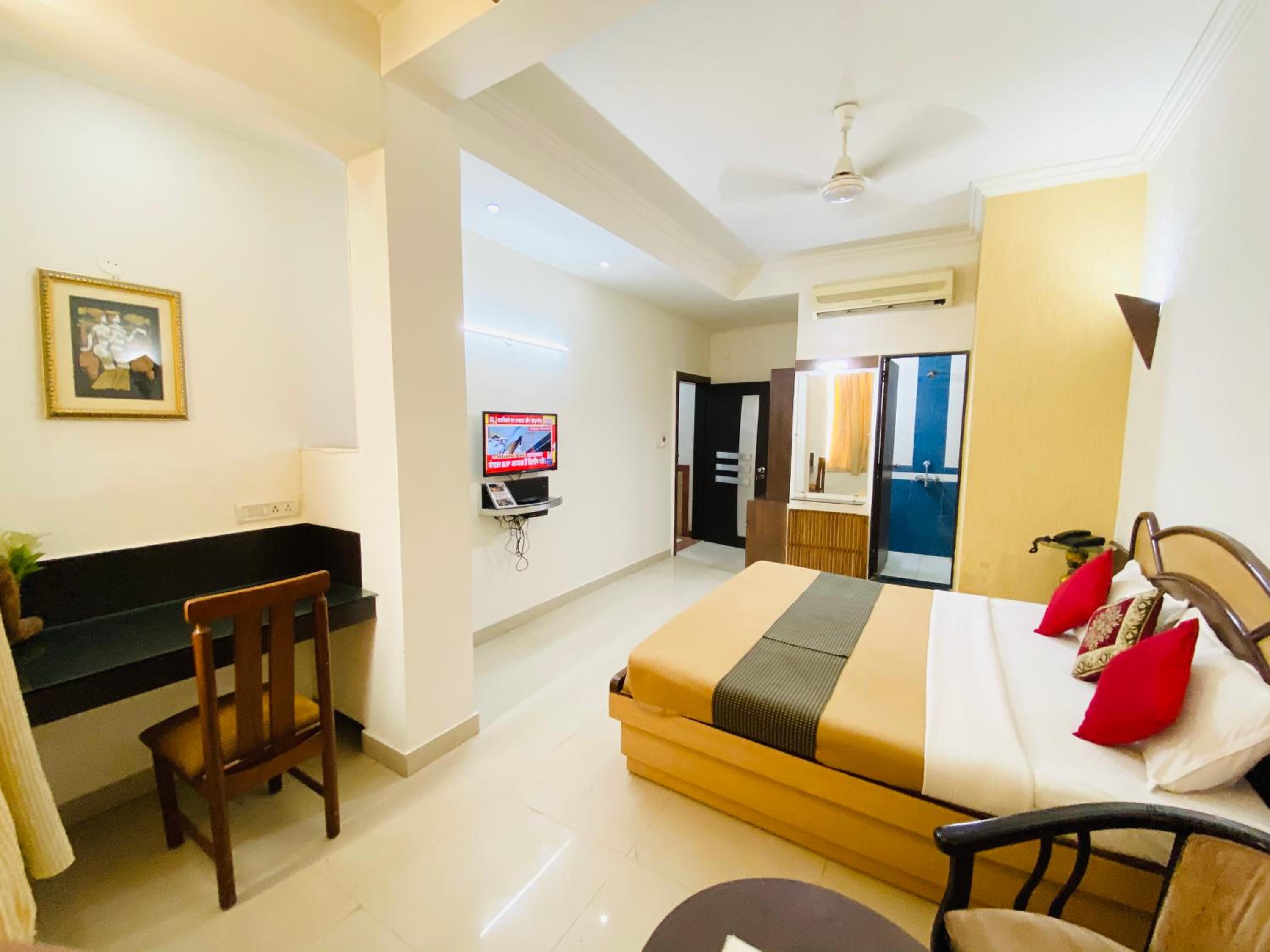 Superior Deluxe Double or Twin Room  - Photo 5