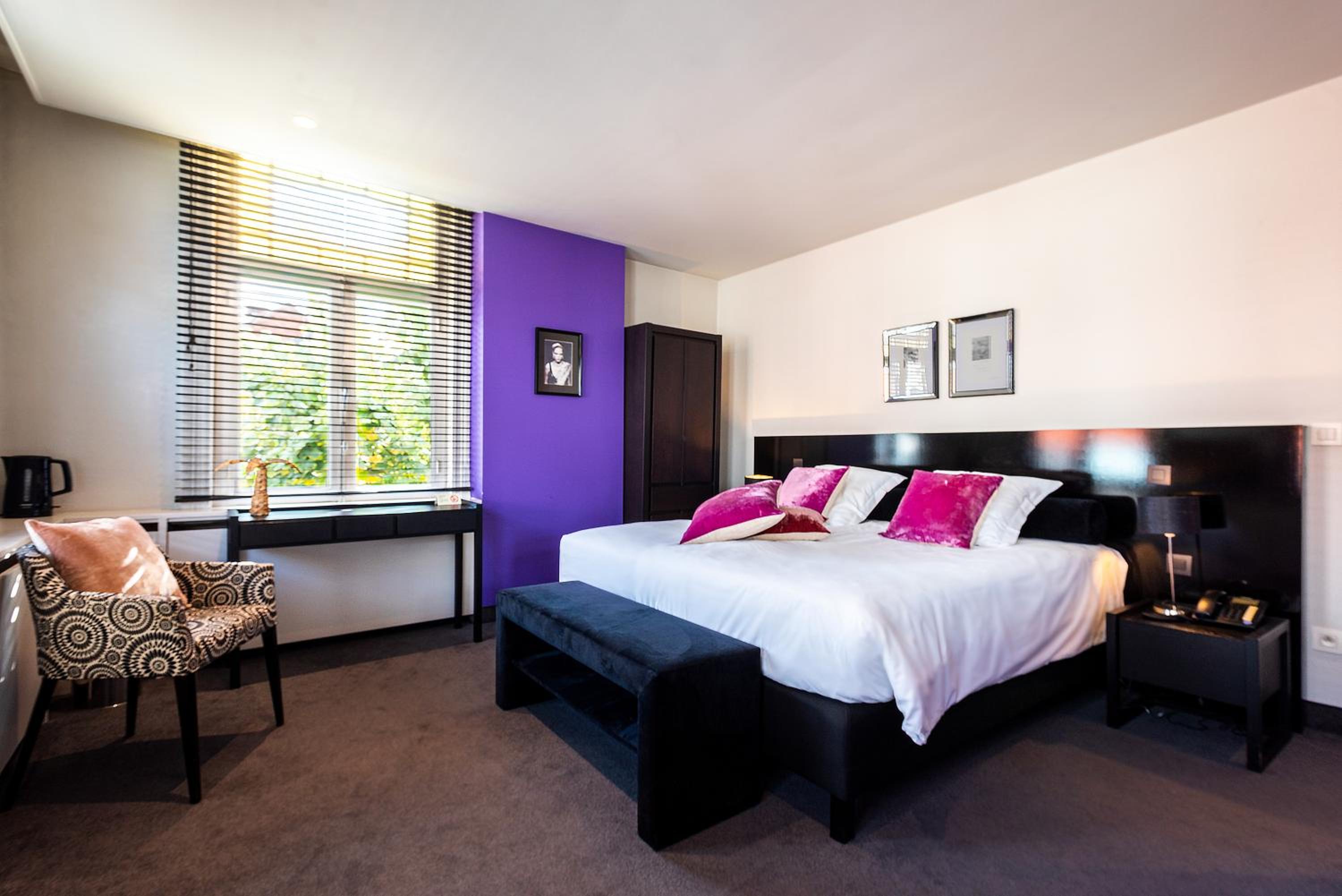 Deluxe Double Room with Shower photo 1