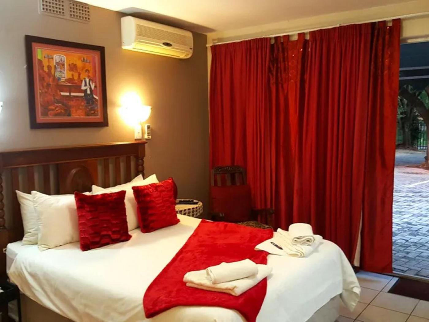 Double Room - Photo 2