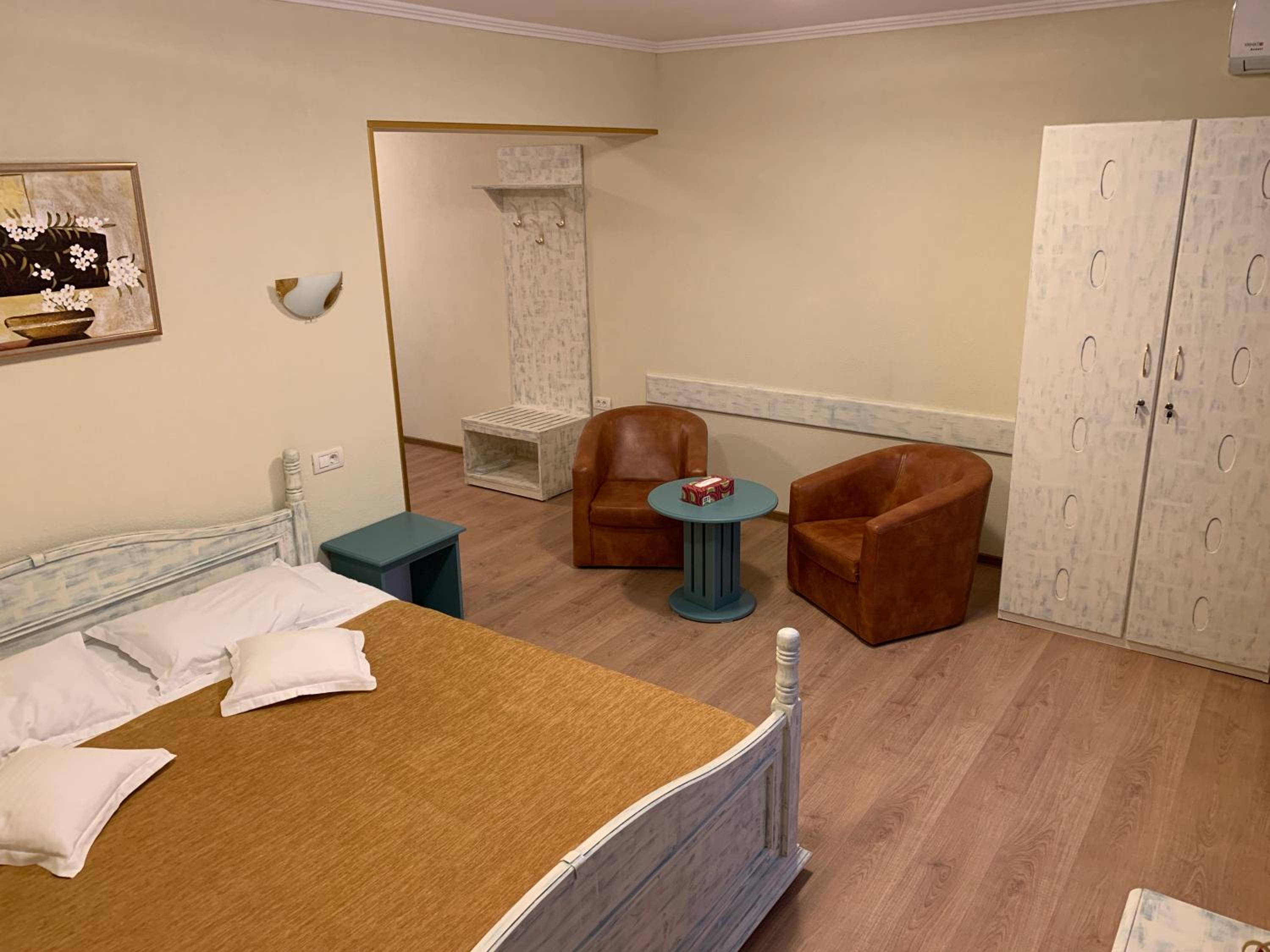 Family Suite - Photo 1