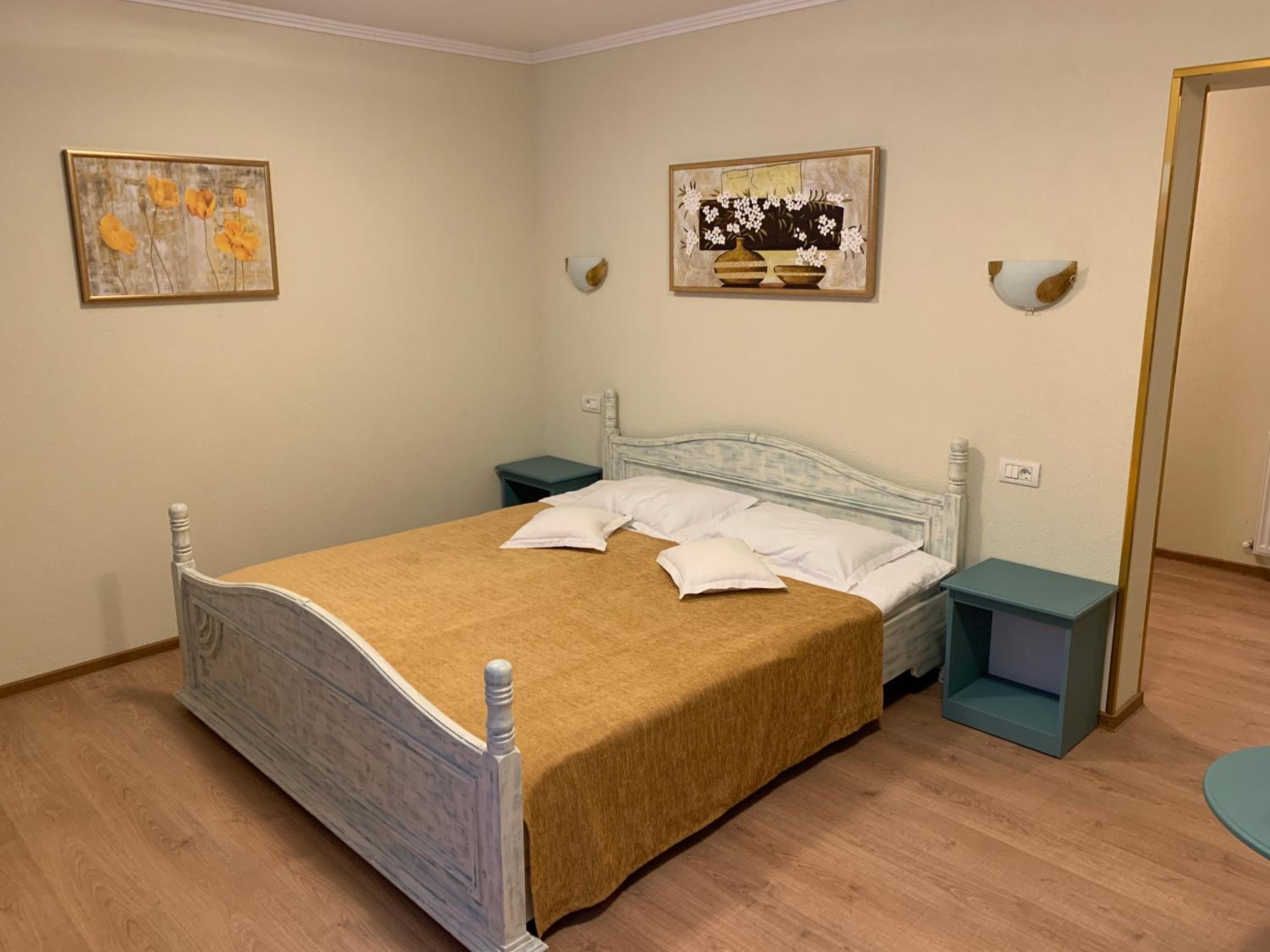 Family Suite - Photo 7