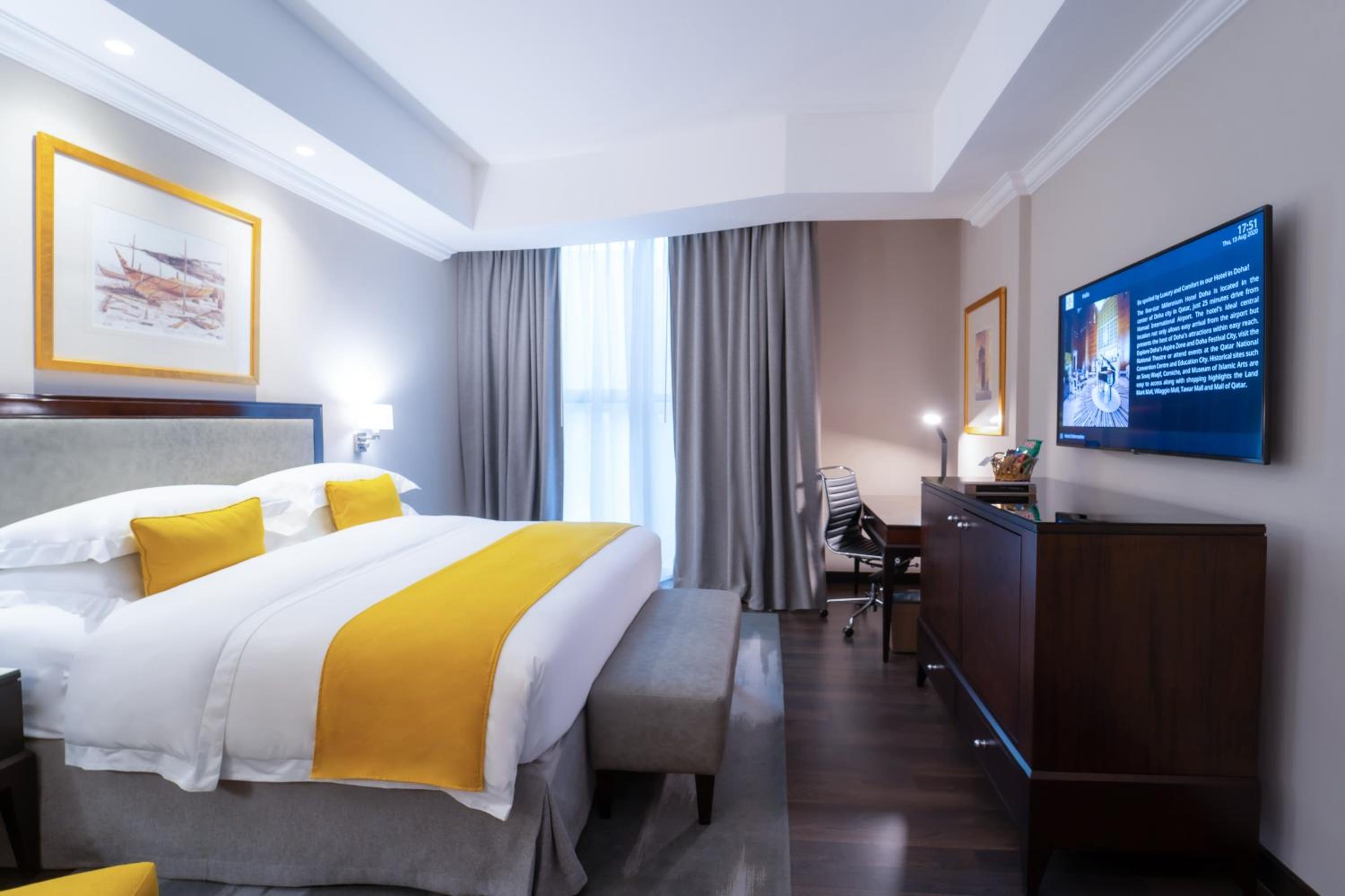 Standard King Room - Photo 3