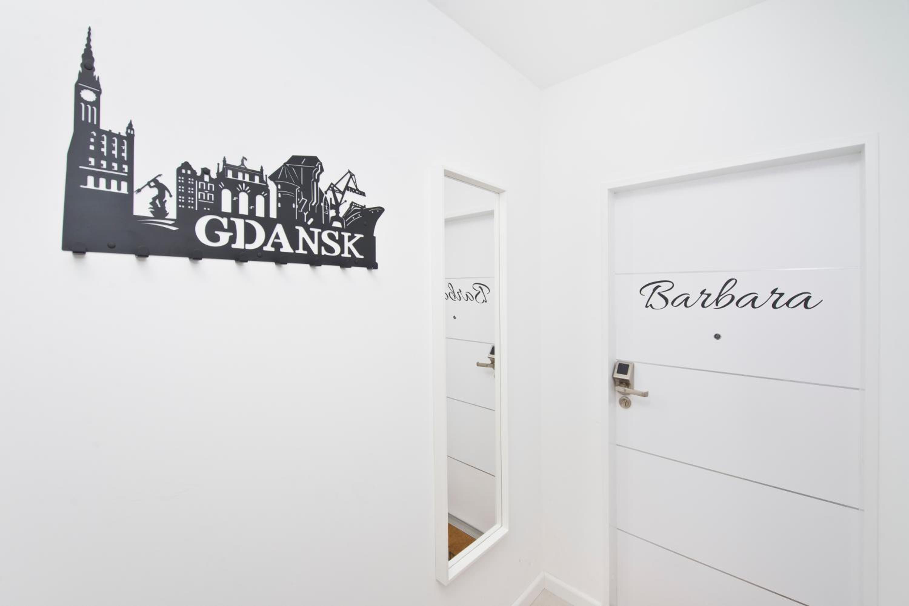 One-Bedroom Apartment - Photo 10