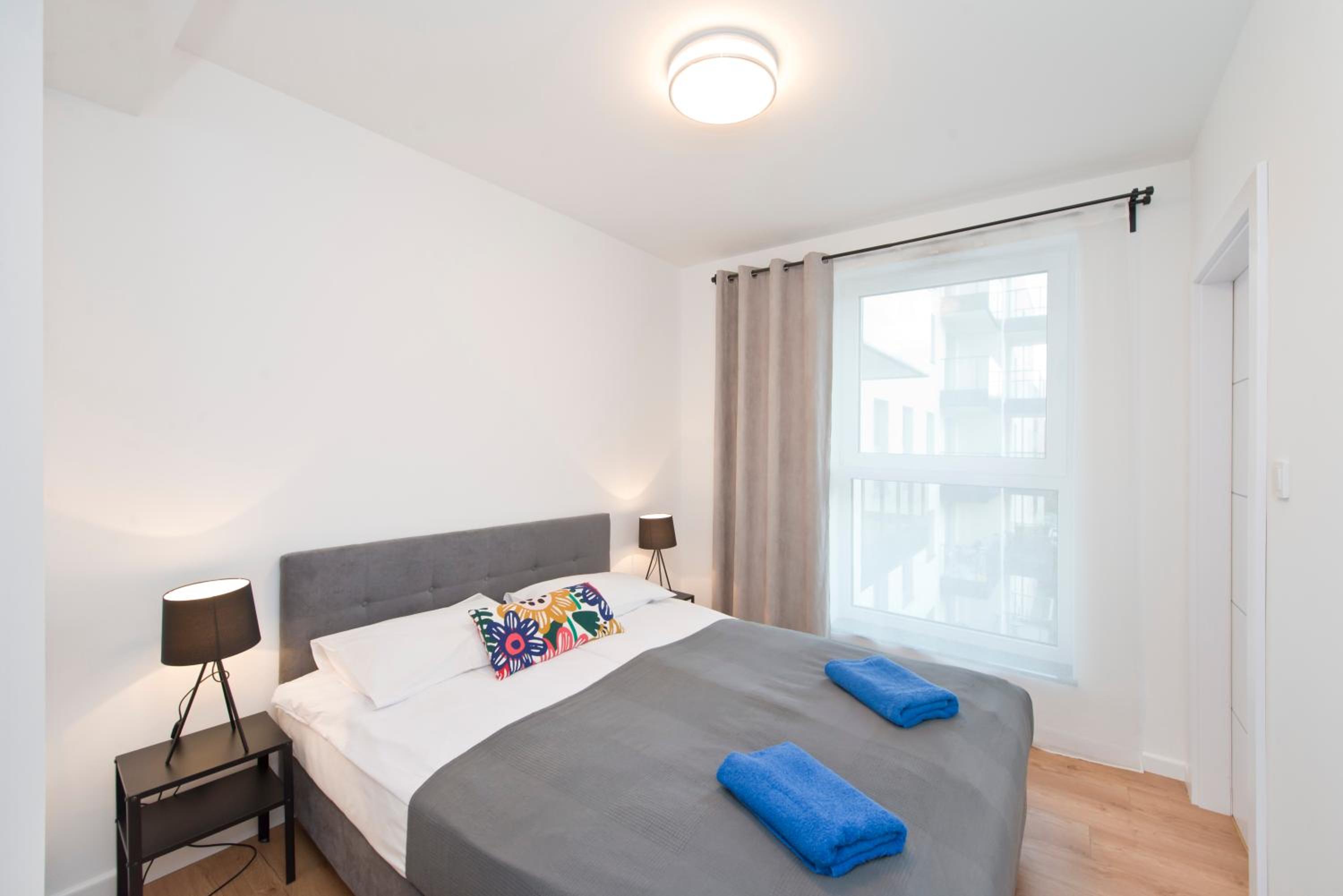 One-Bedroom Apartment - Photo 13