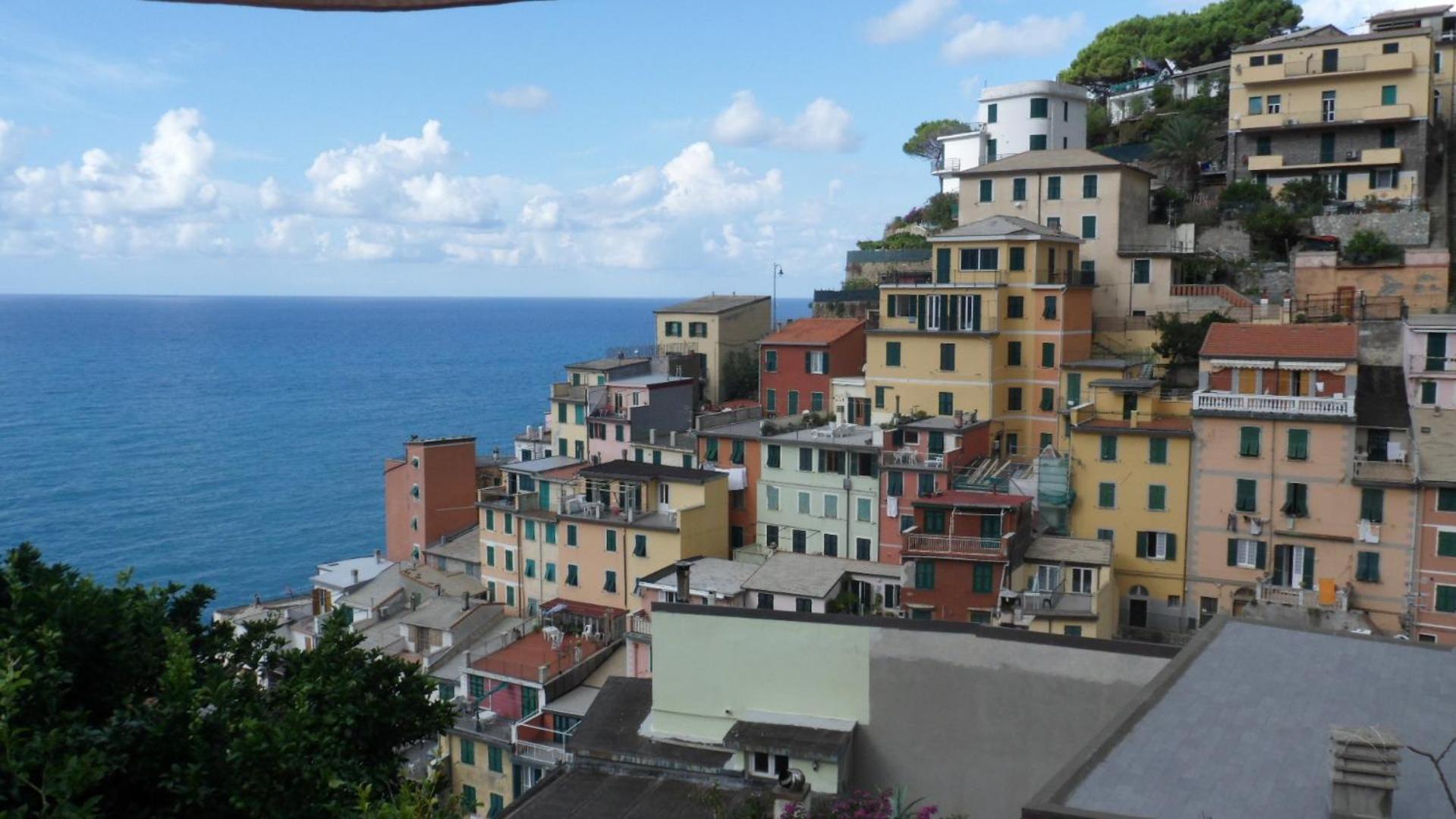 One-Bedroom Apartment with Terrace - Via Colombo 241 - Photo 4