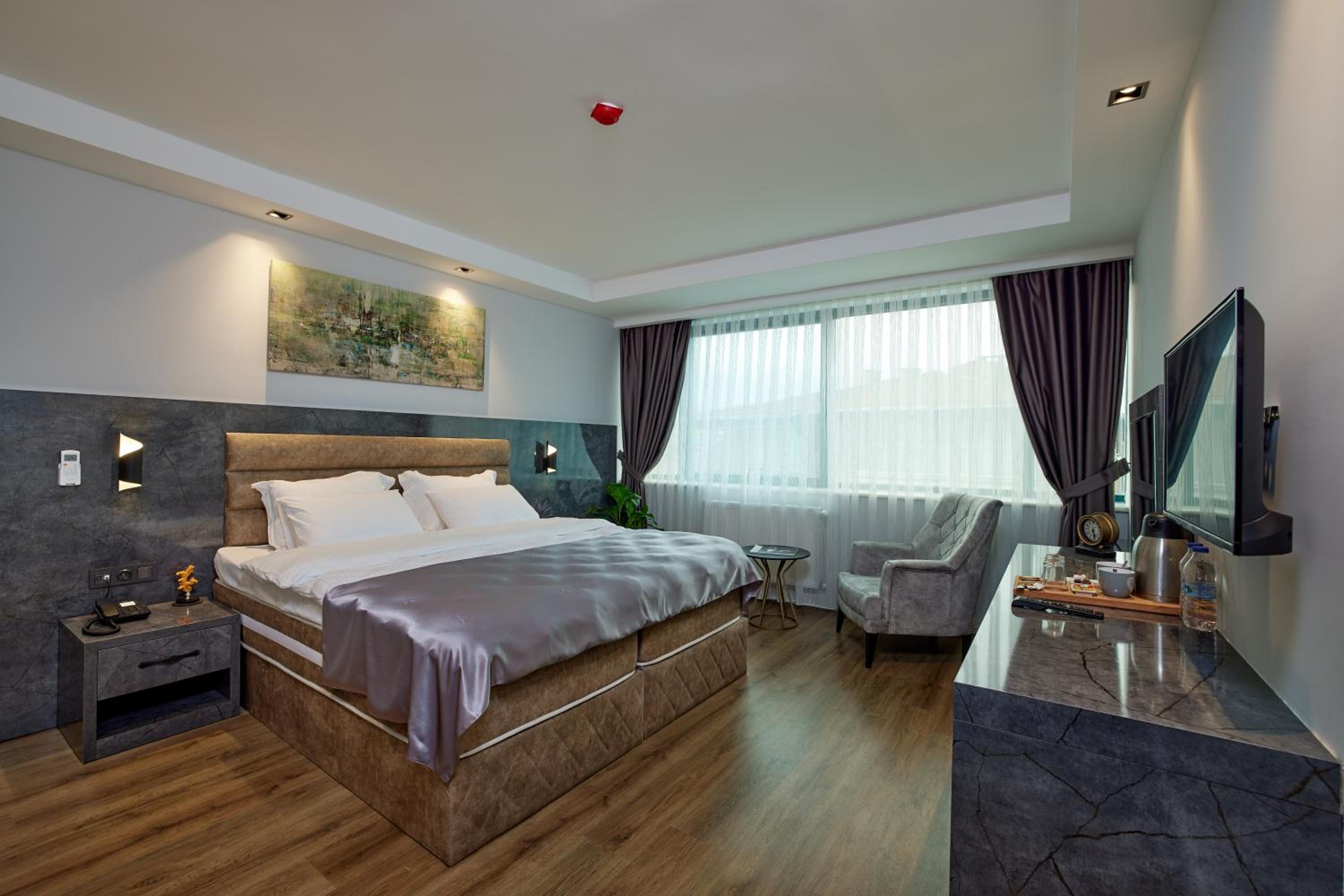 Double or Twin Room photo 1