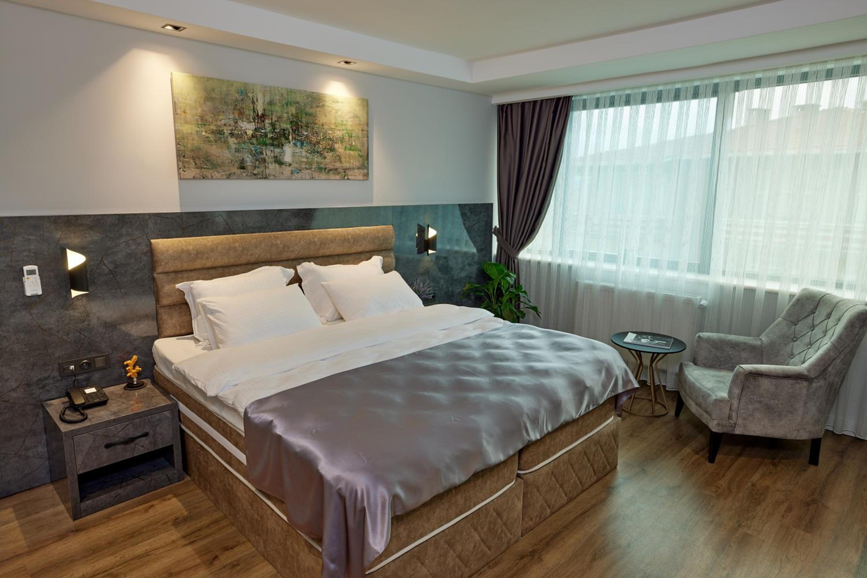 Double or Twin Room photo 2