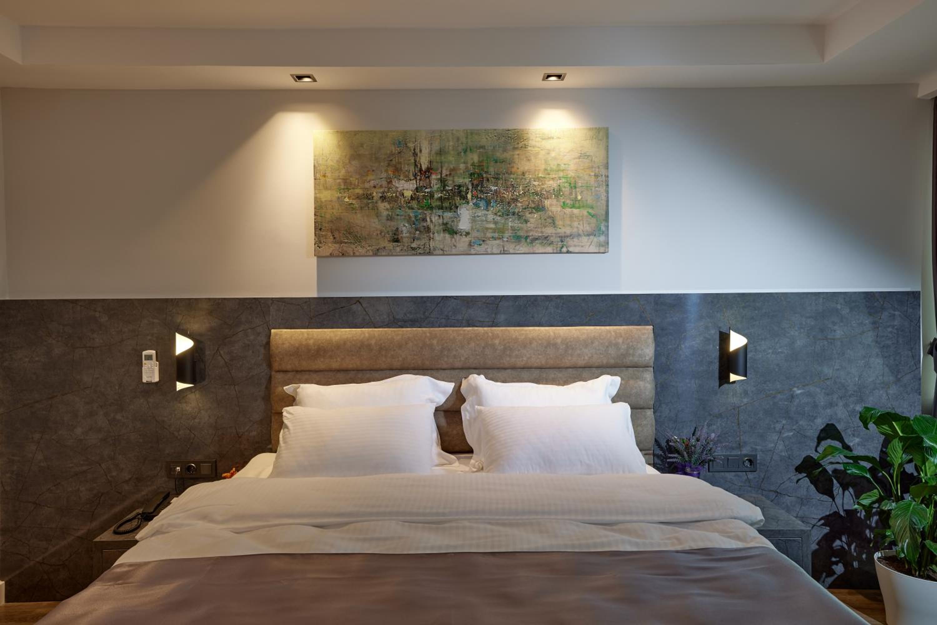 Double or Twin Room photo 3