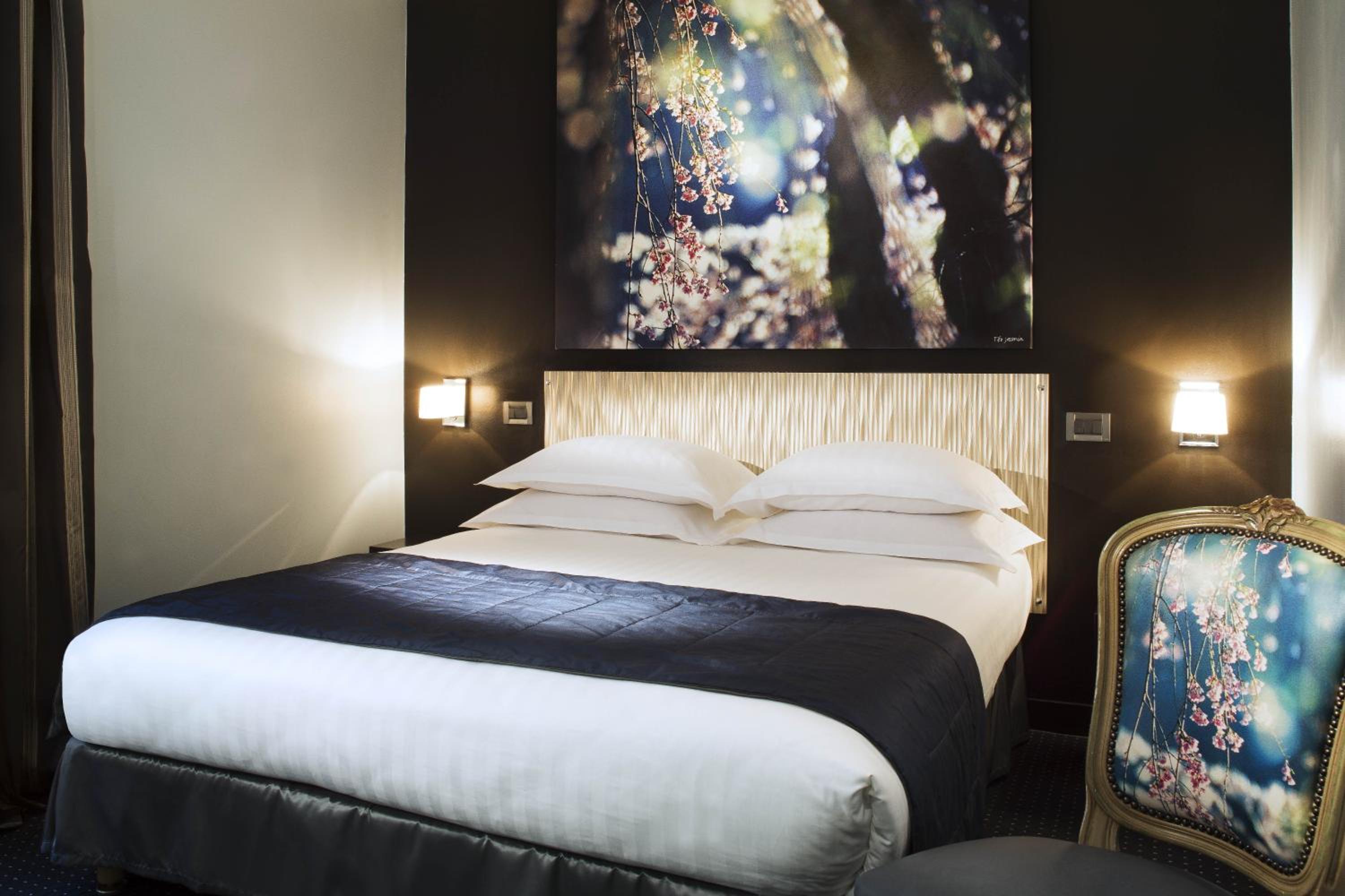 Charming Double Room photo 3