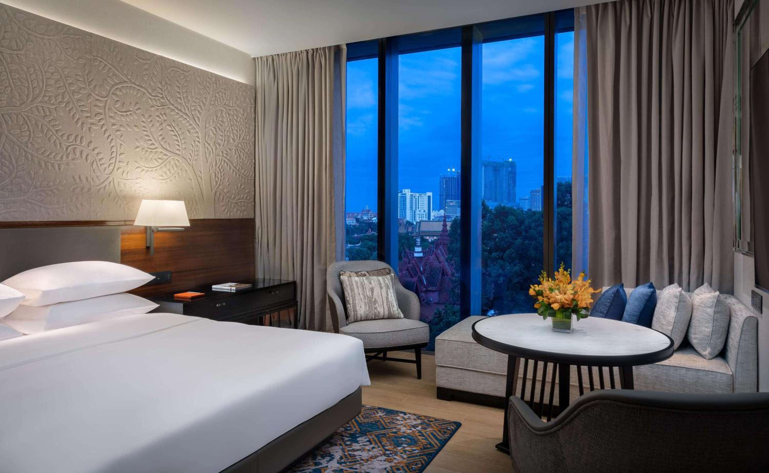 King Room with Palace View - Photo 1