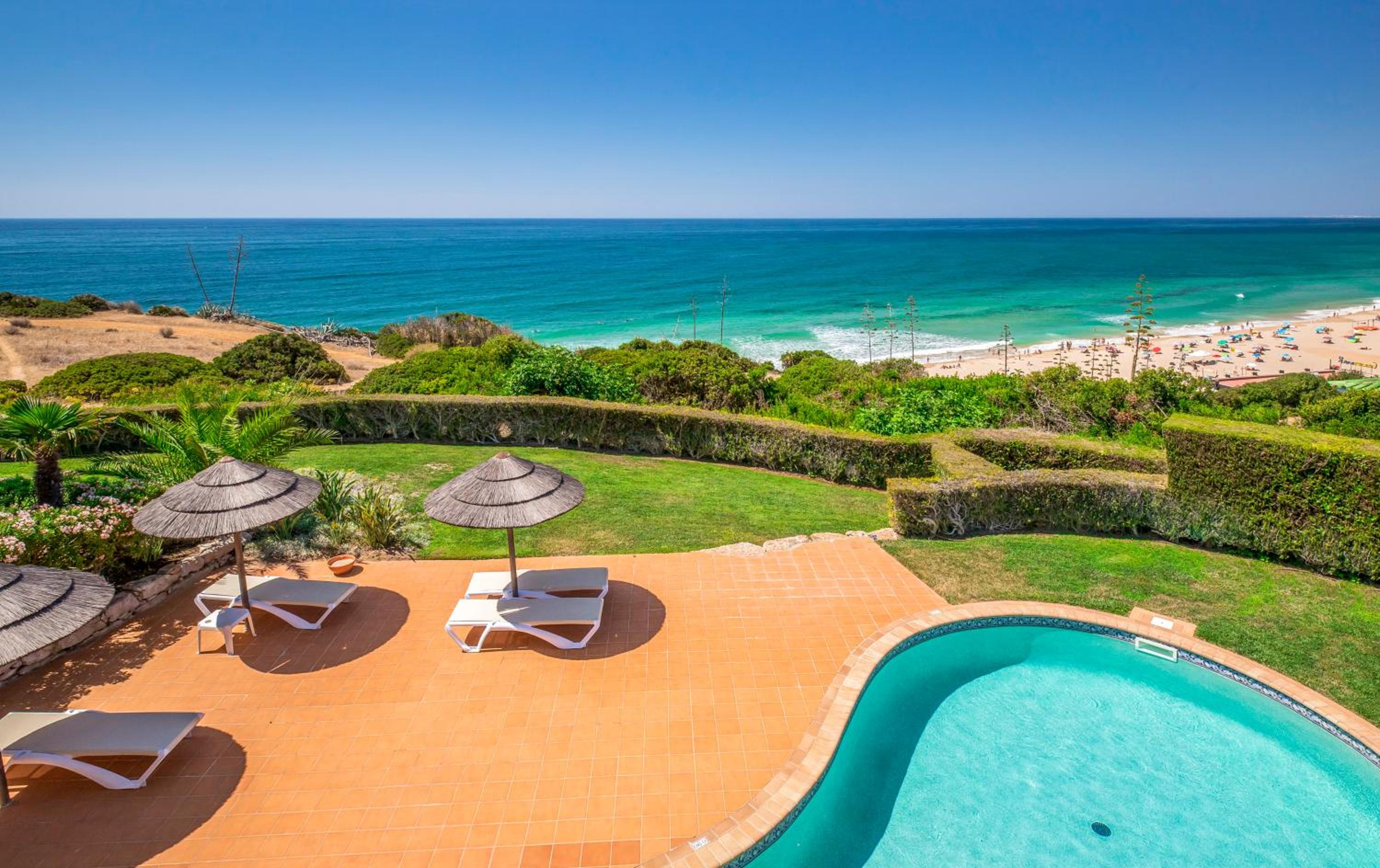 Premium One-Bedroom Apartment with Sea View - Photo 22