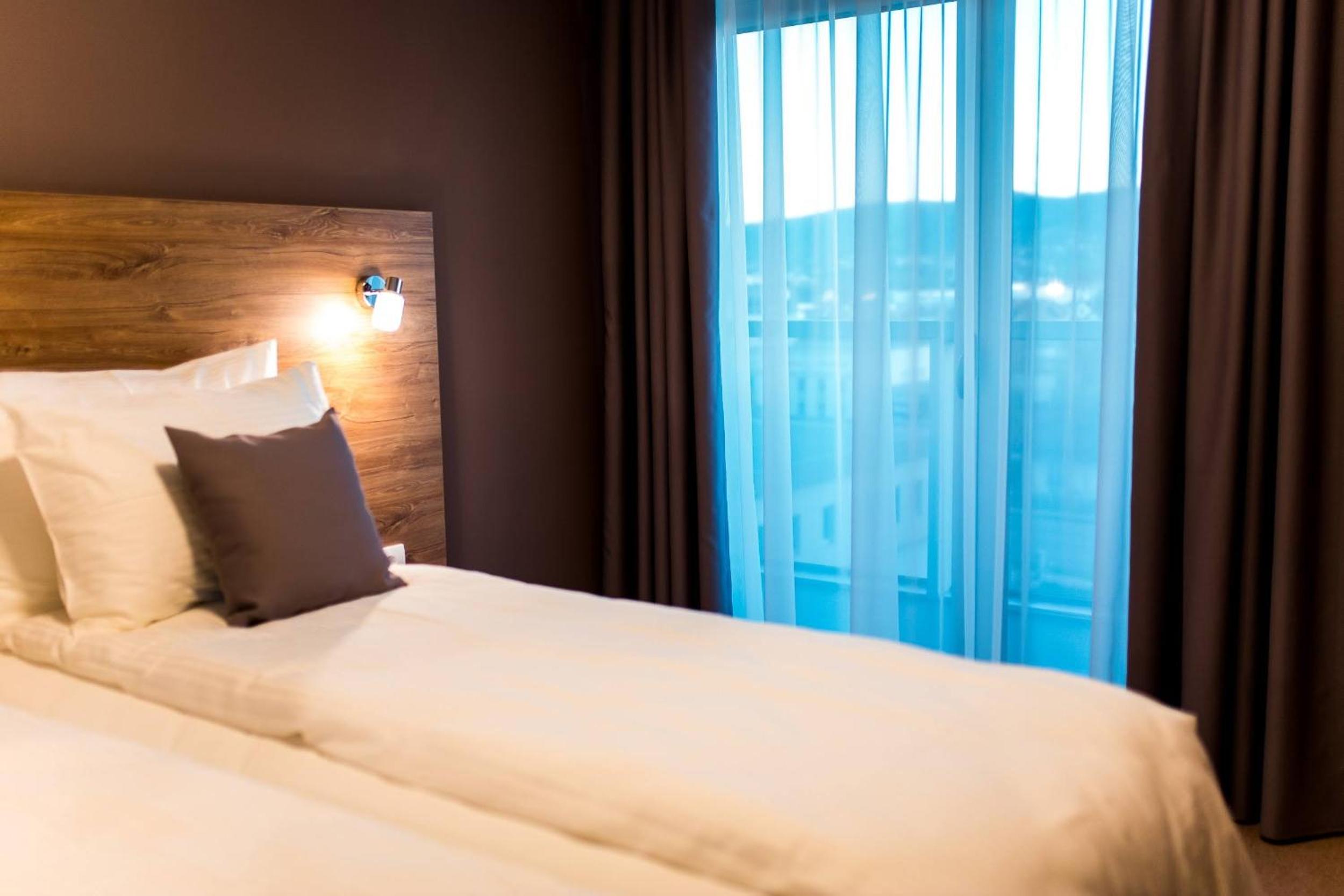 Twin Room - Photo 4