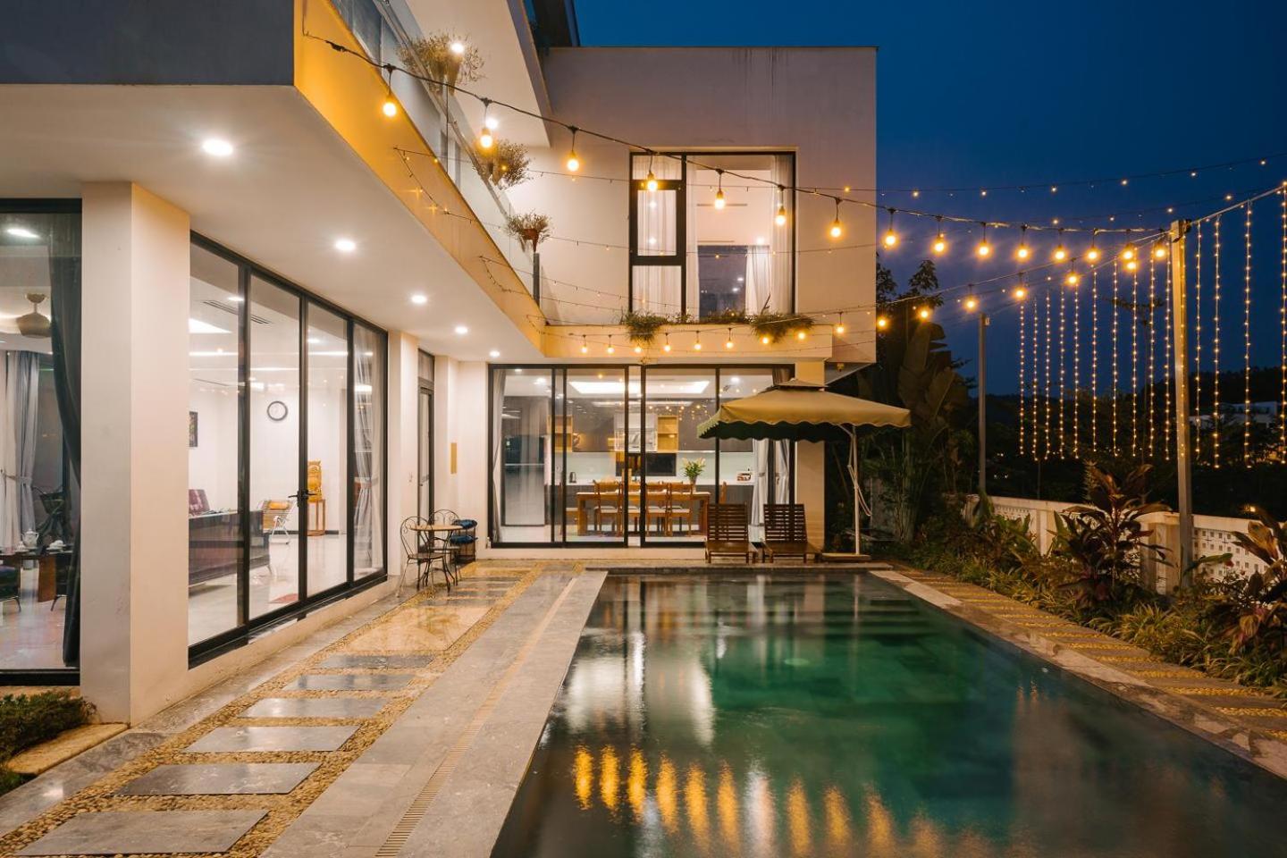 Villa with Private Pool - Photo 21