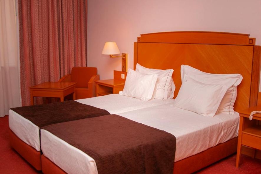 Twin Room with City View