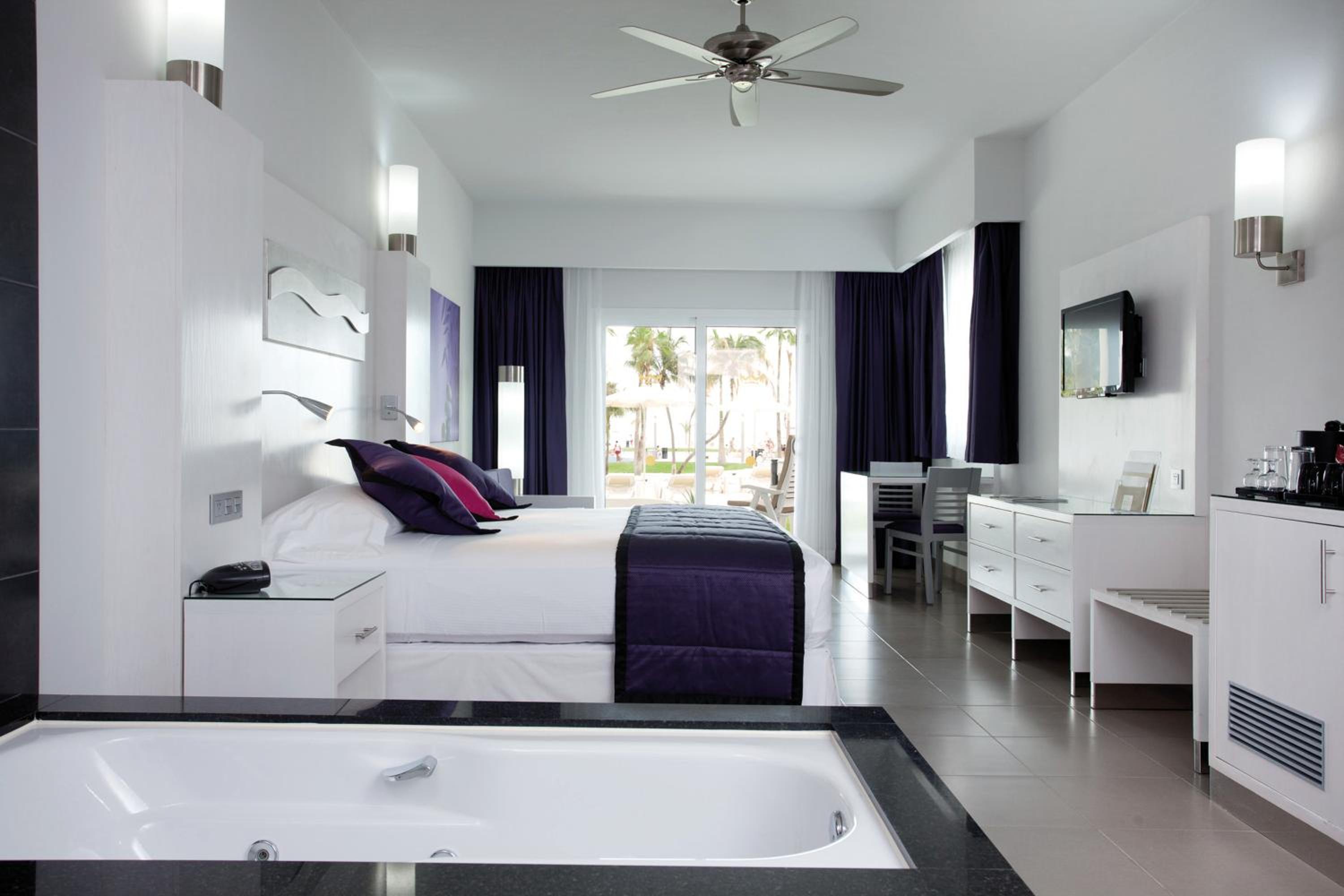 Villa Junior Suite Jacuzzi Adults Only (+18 yrs)