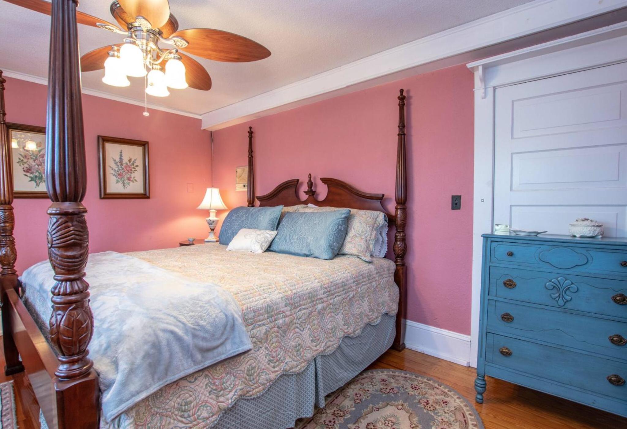 King Suite photo 1