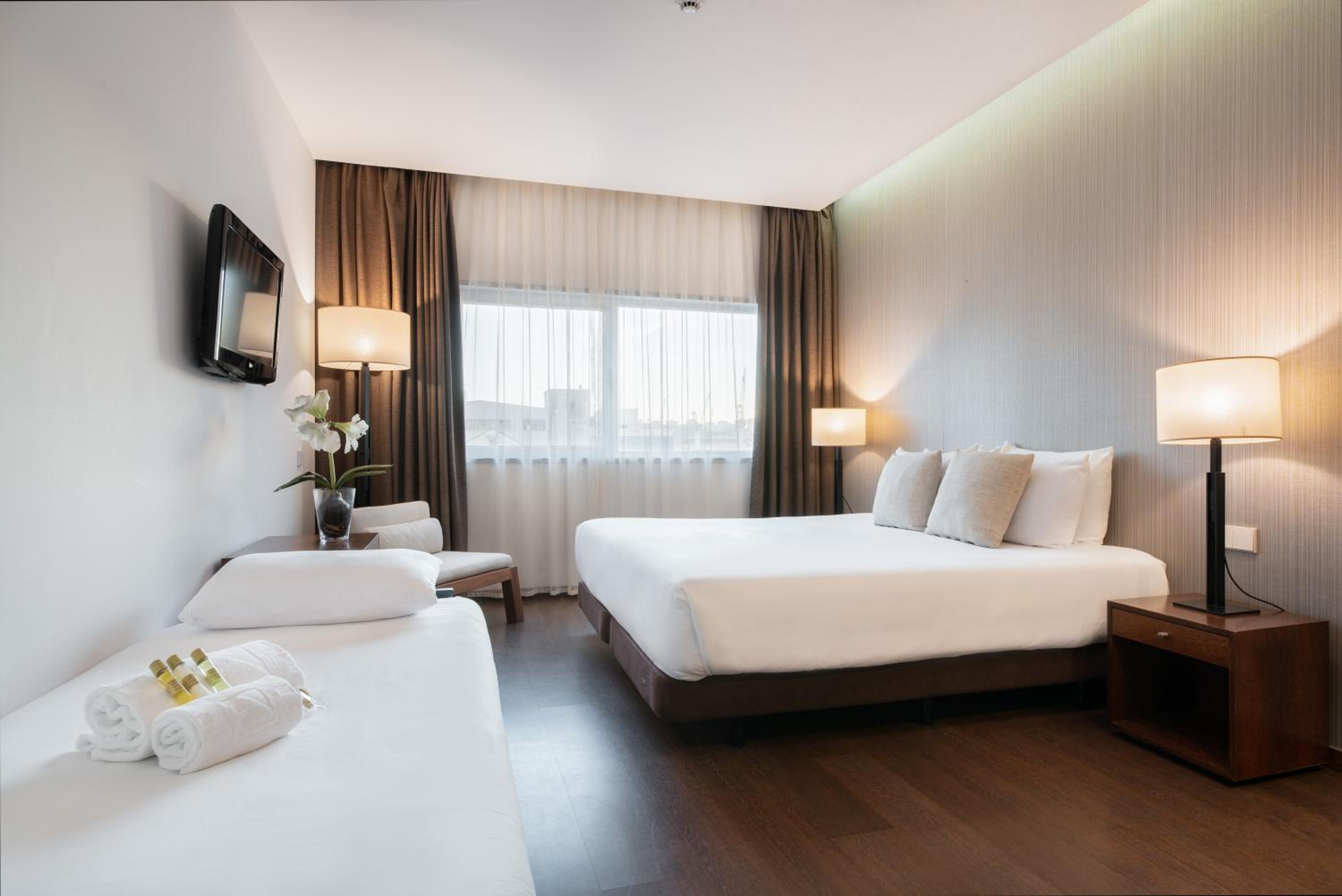 Double Room with Extra Bed - Photo 3