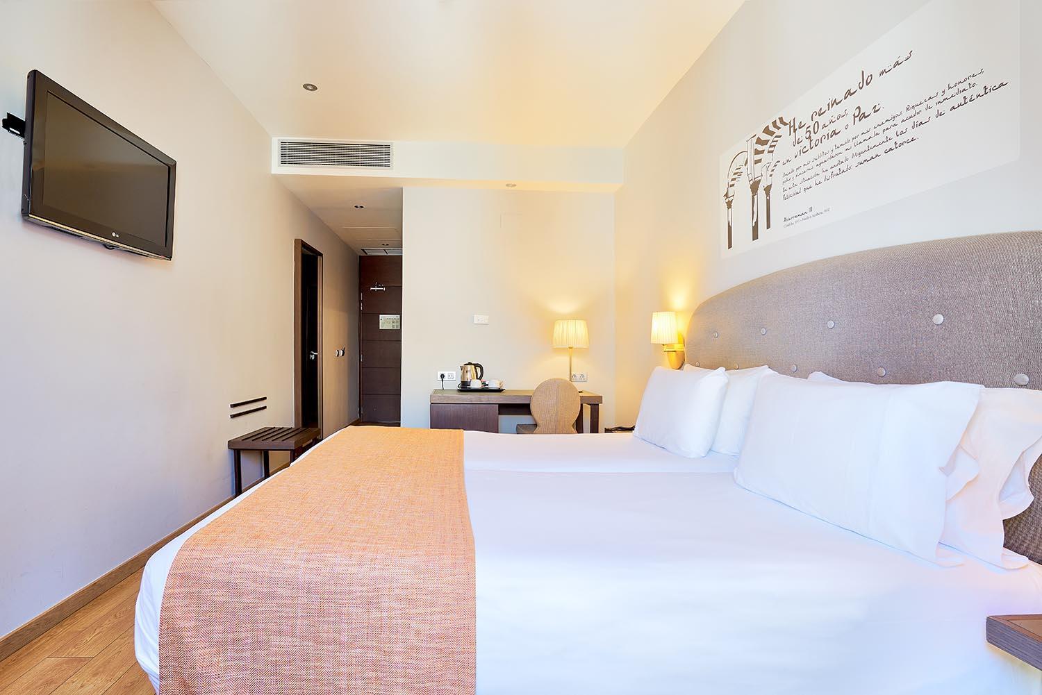  Double Room - Photo 8