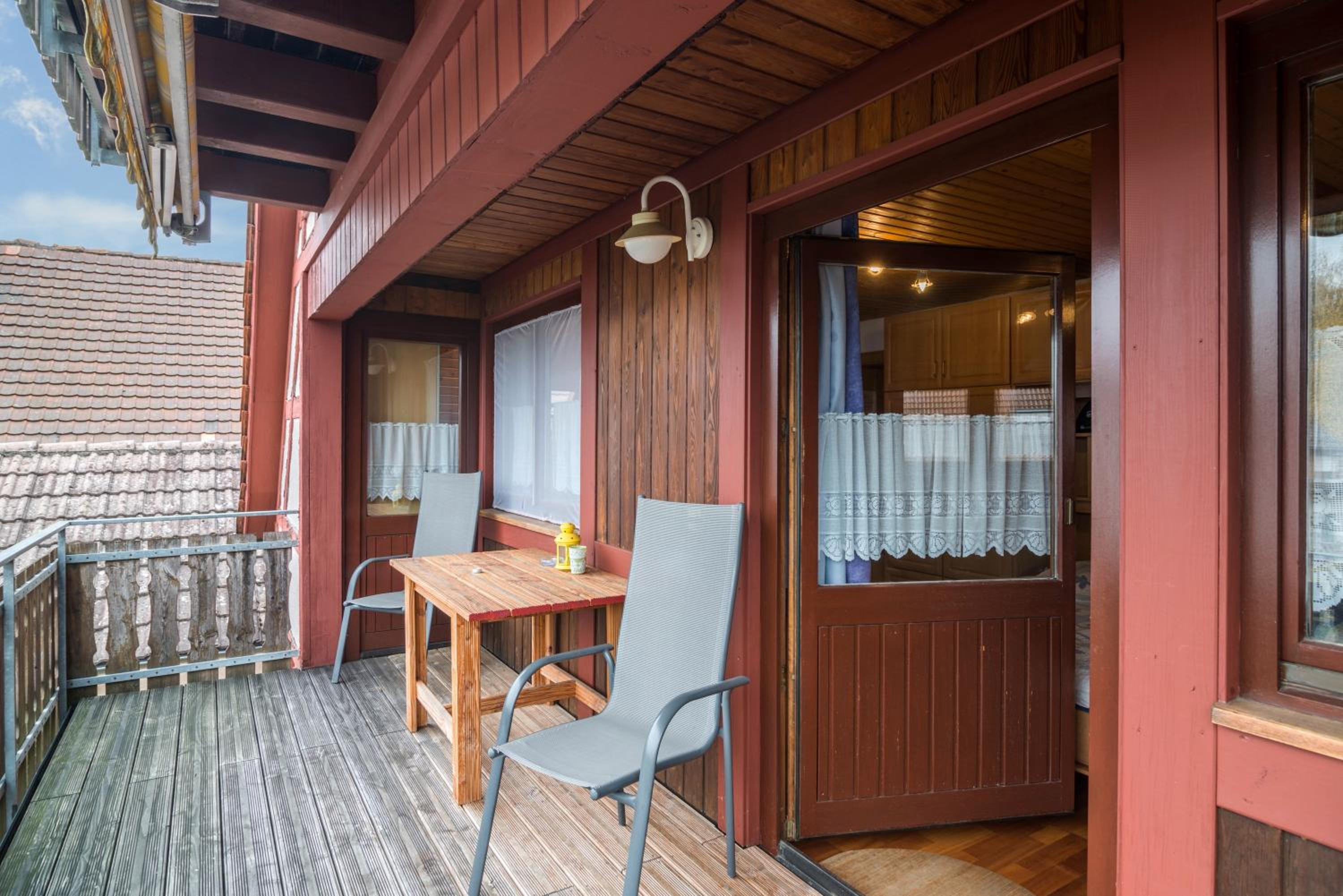 Superior One-Bedroom Apartment with Balcony - Photo 2